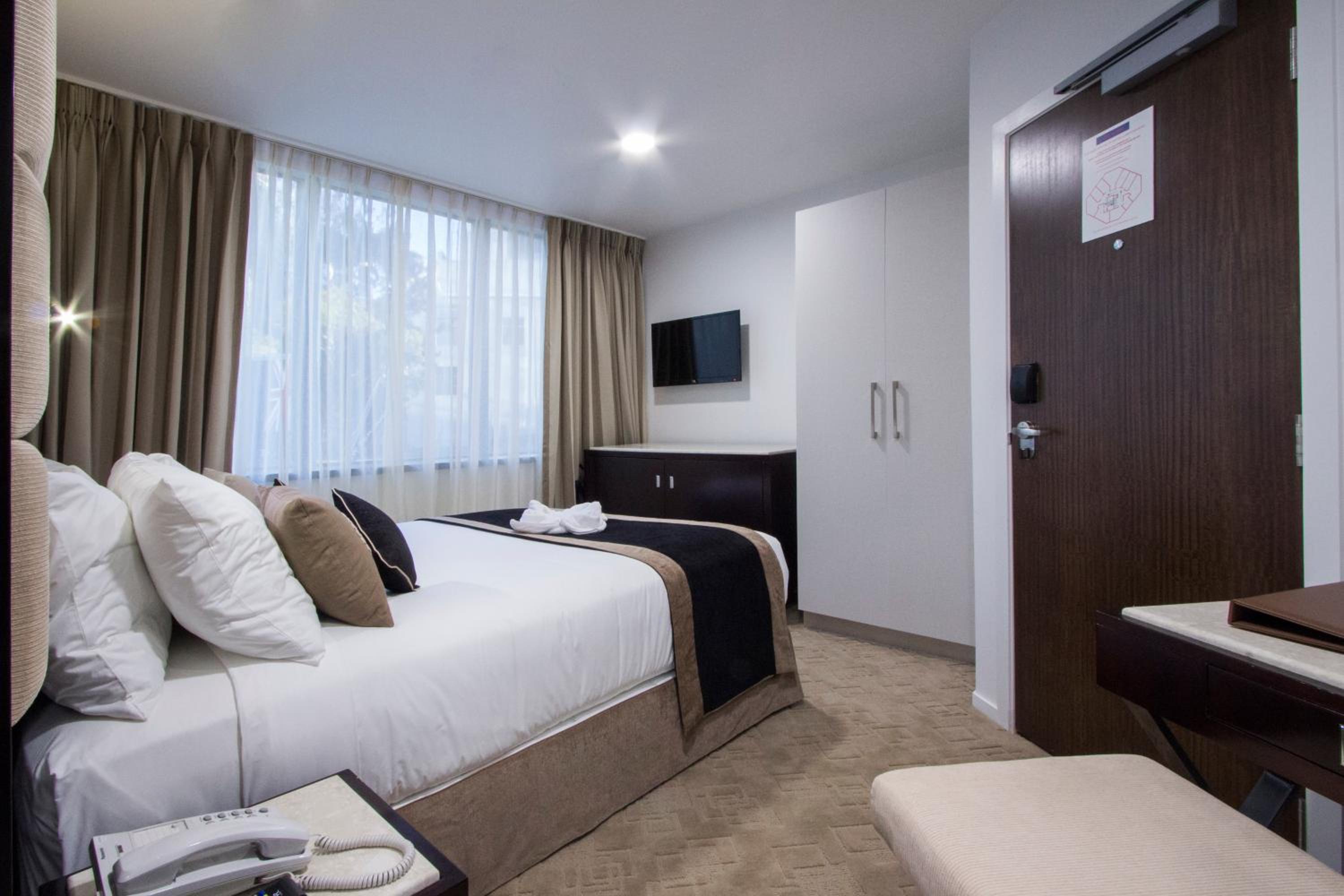 Compact Single Room