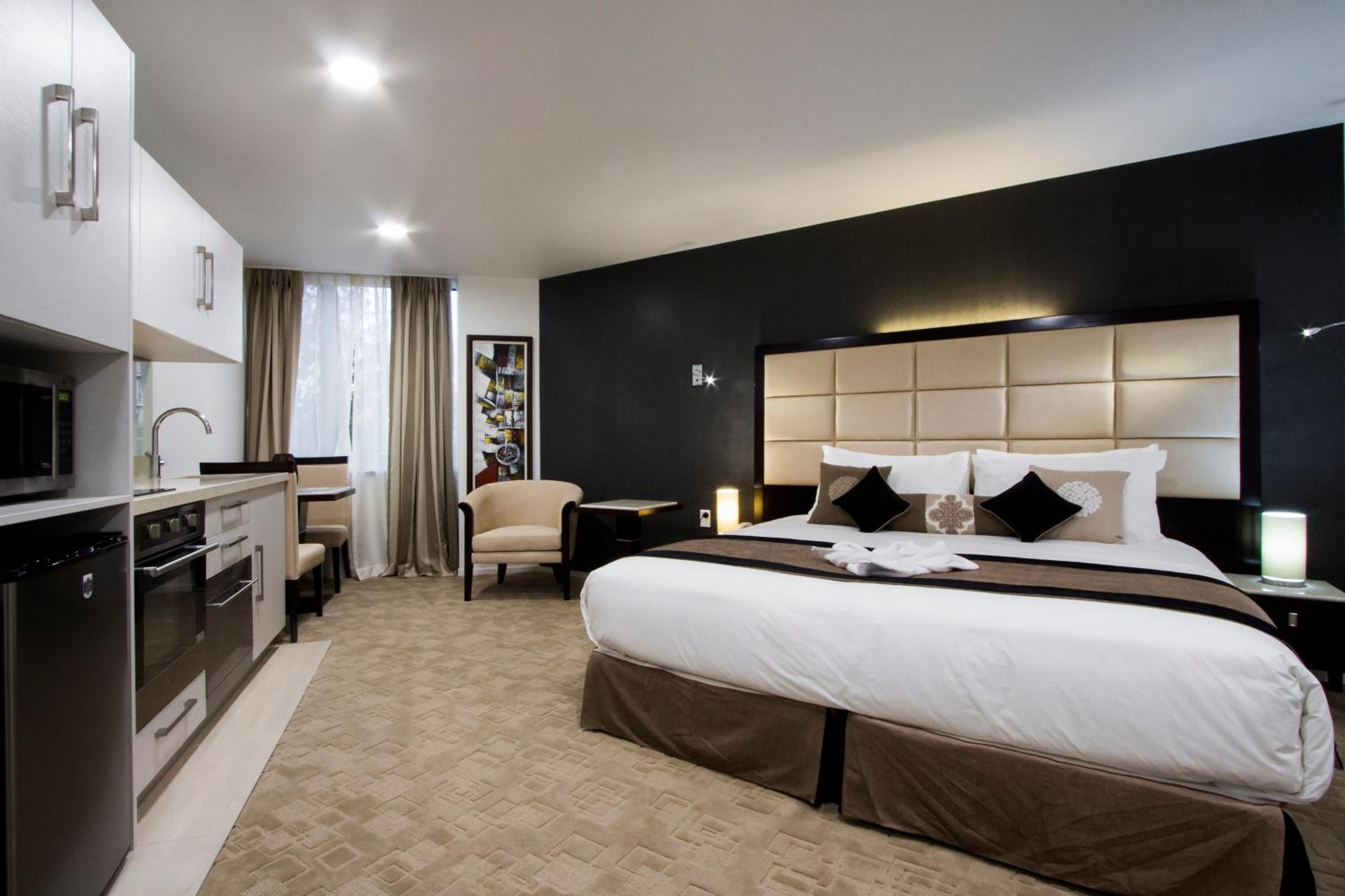 Premier King Room