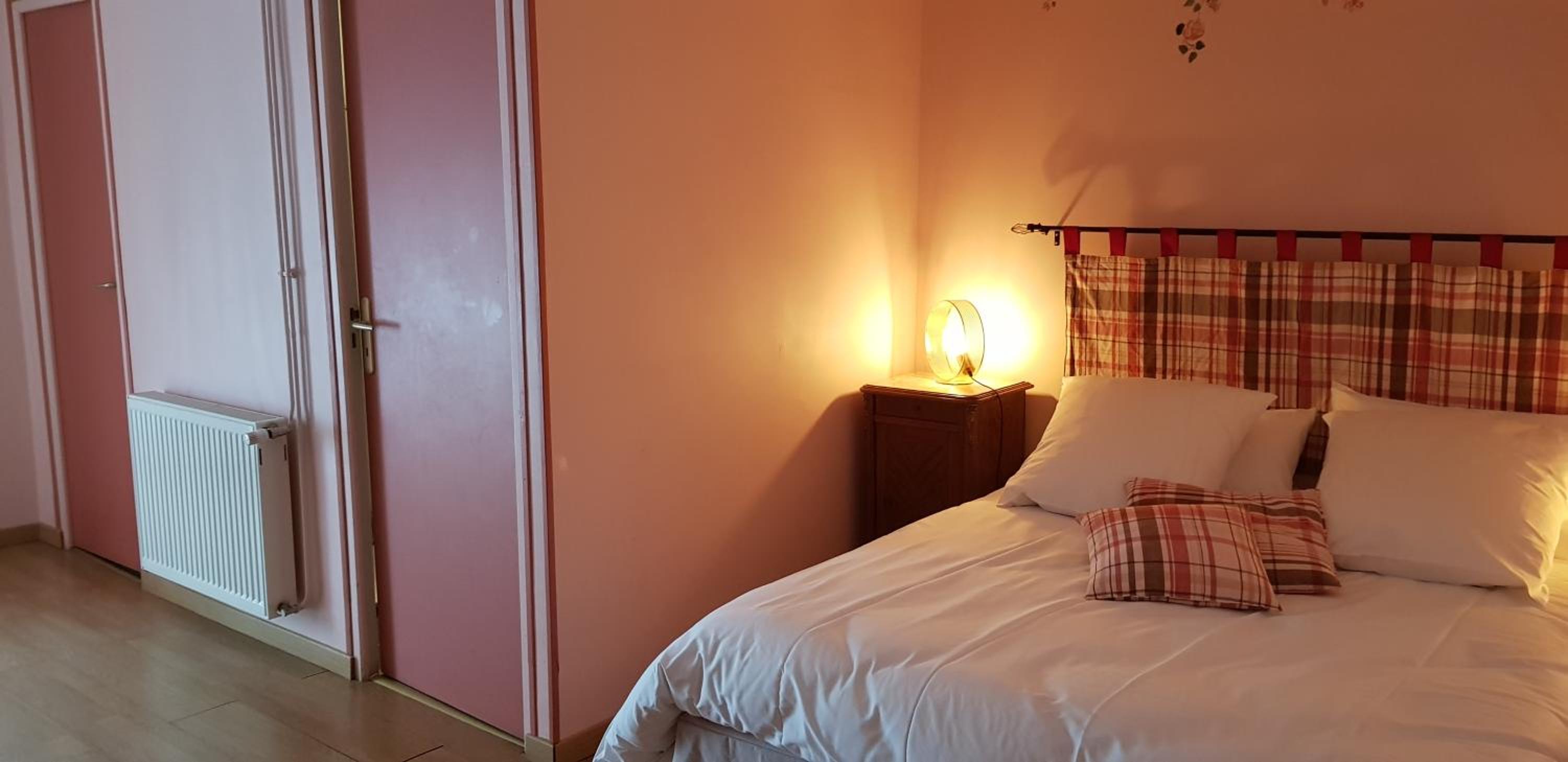 Double Room with Private Bathroom photo 1