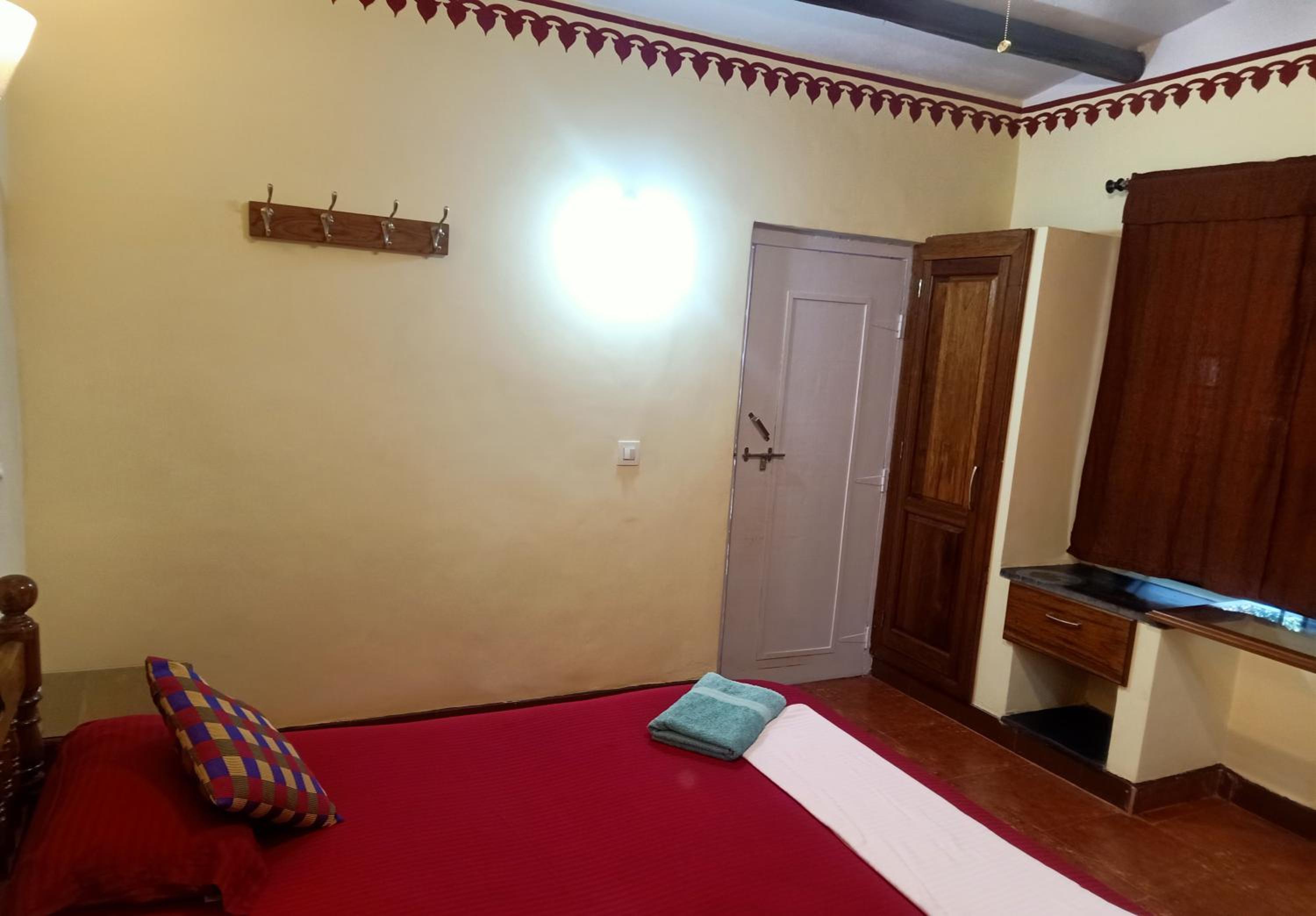 Holiday Cottage  - Photo 14