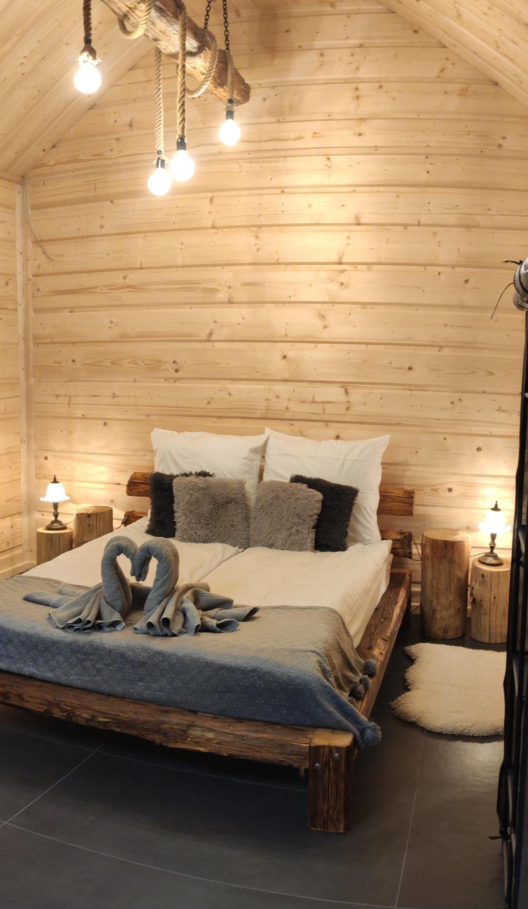 Two-Bedroom Chalet - Photo 4