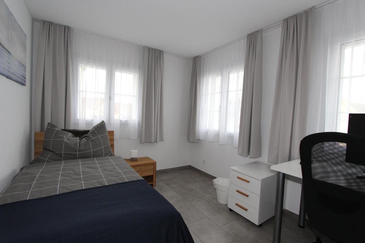Single Room with Shower photo 2