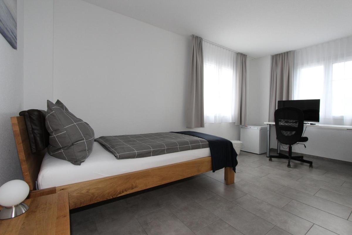 Single Room with Shower photo 1