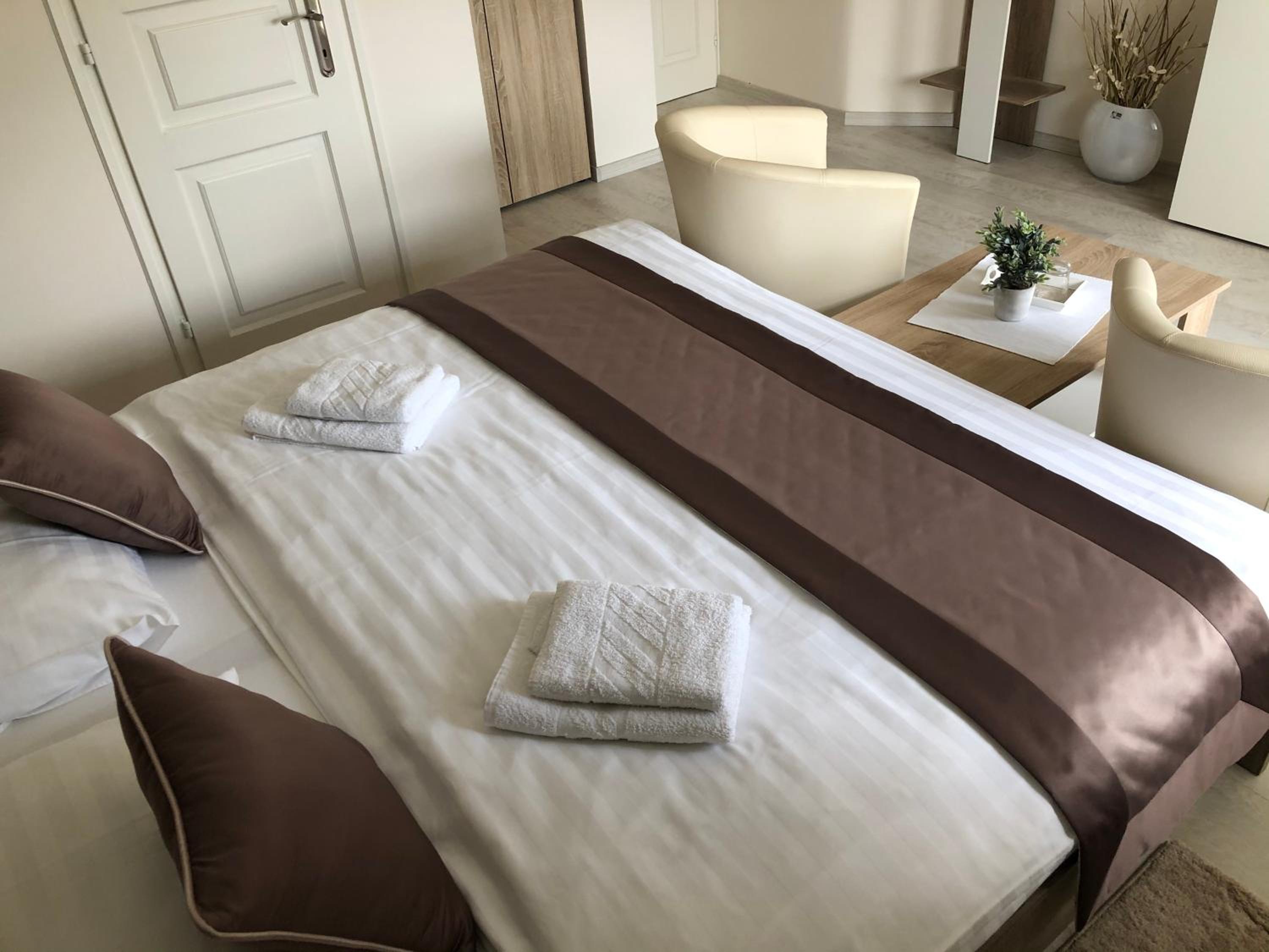 Double Room photo 3