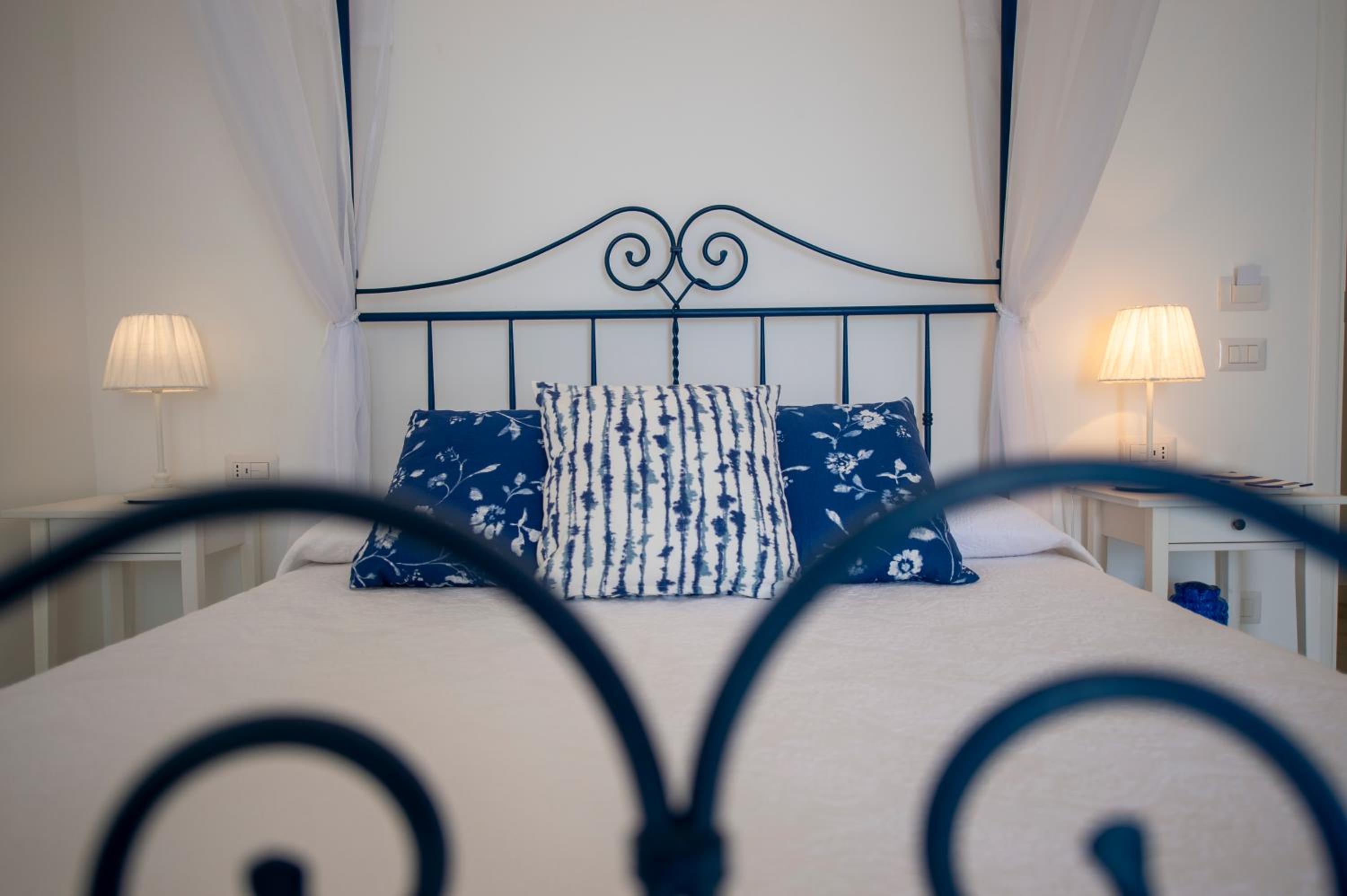 Deluxe Suite with Spa Bath