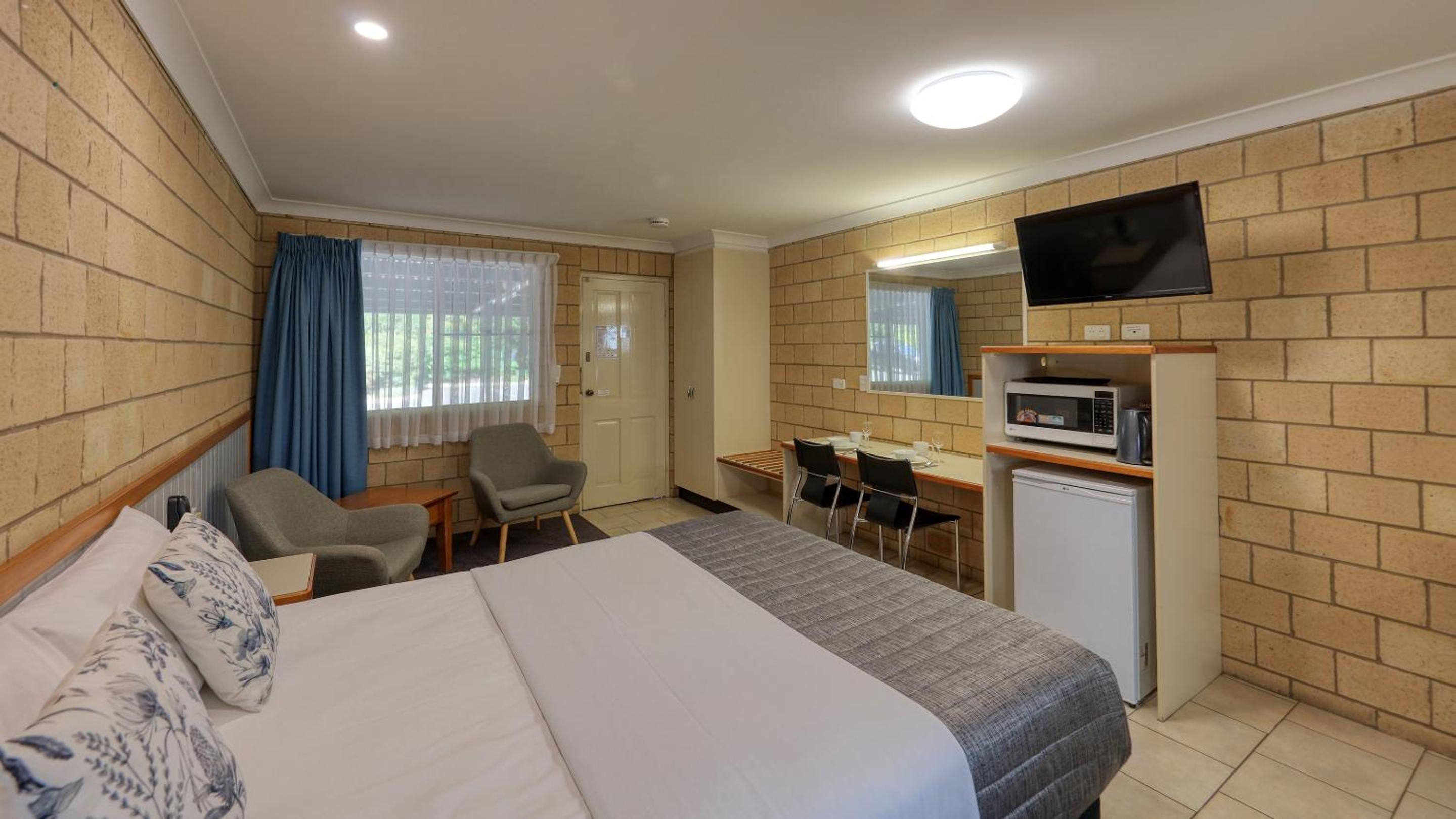 Deluxe Queen Room photo 2