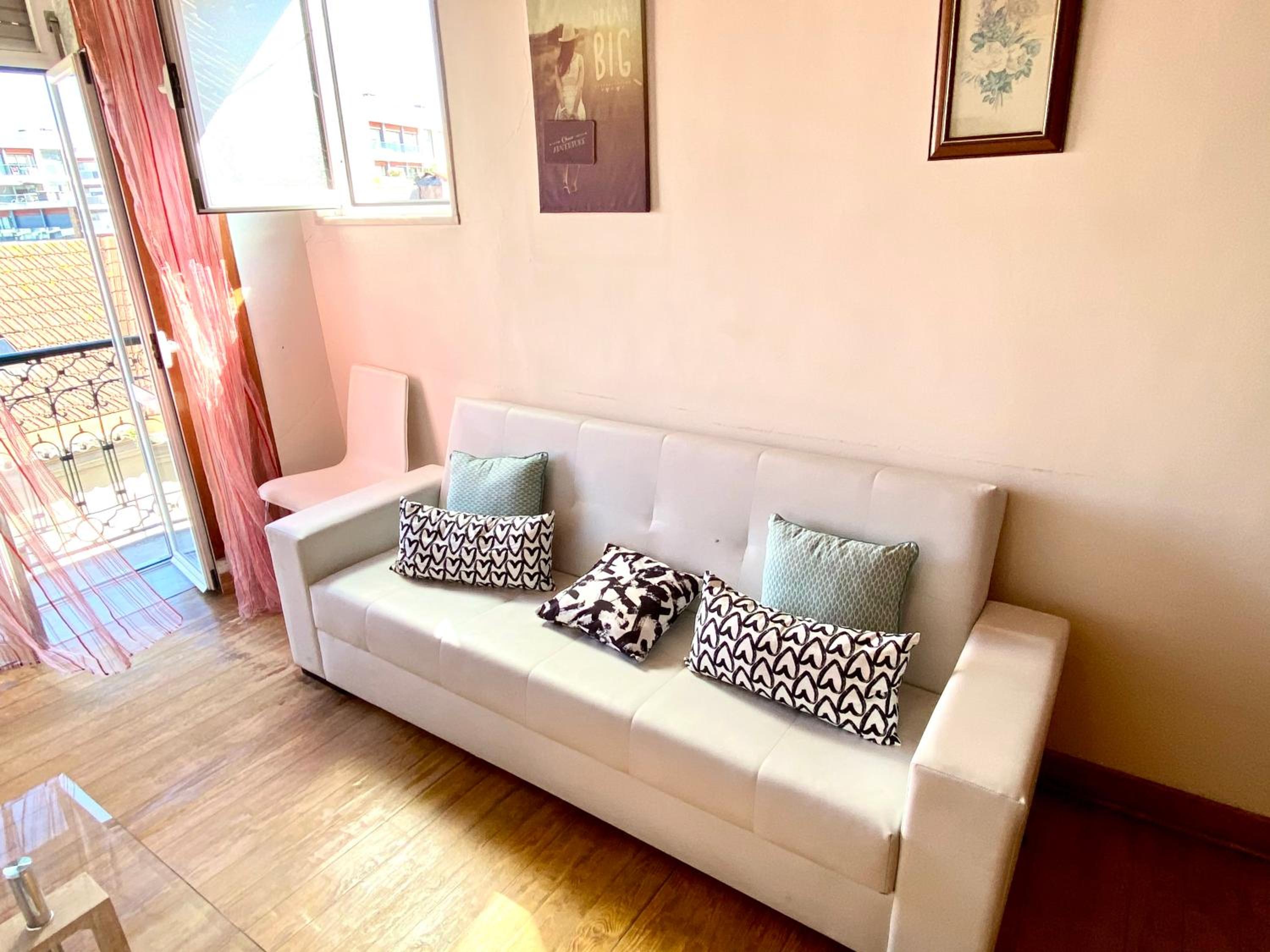 Three-Bedroom Apartment - Photo 1