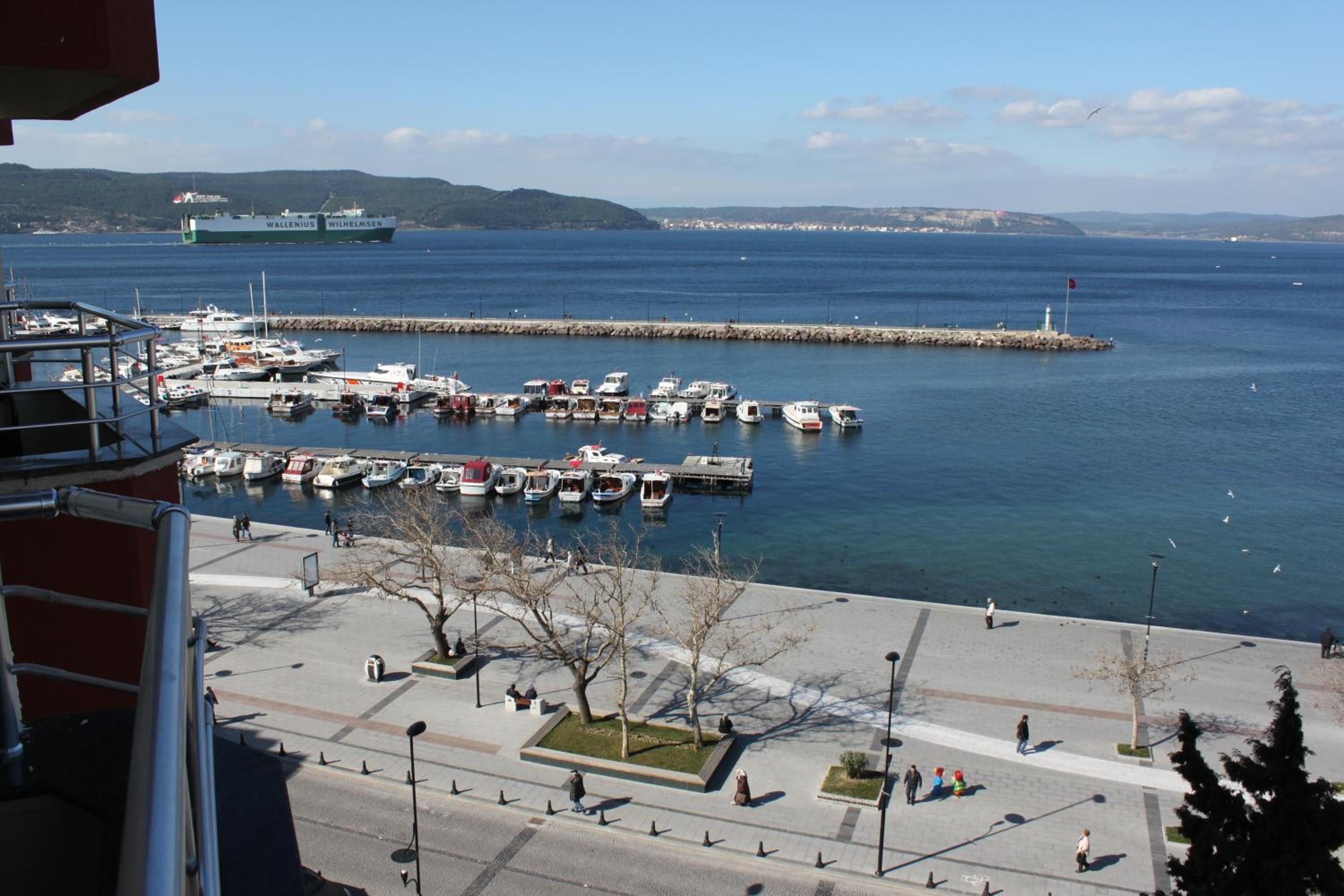 Deluxe Double or Twin Room with Sea View photo 3