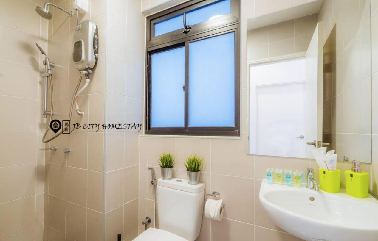 Apartment with Mountain View - Photo 12