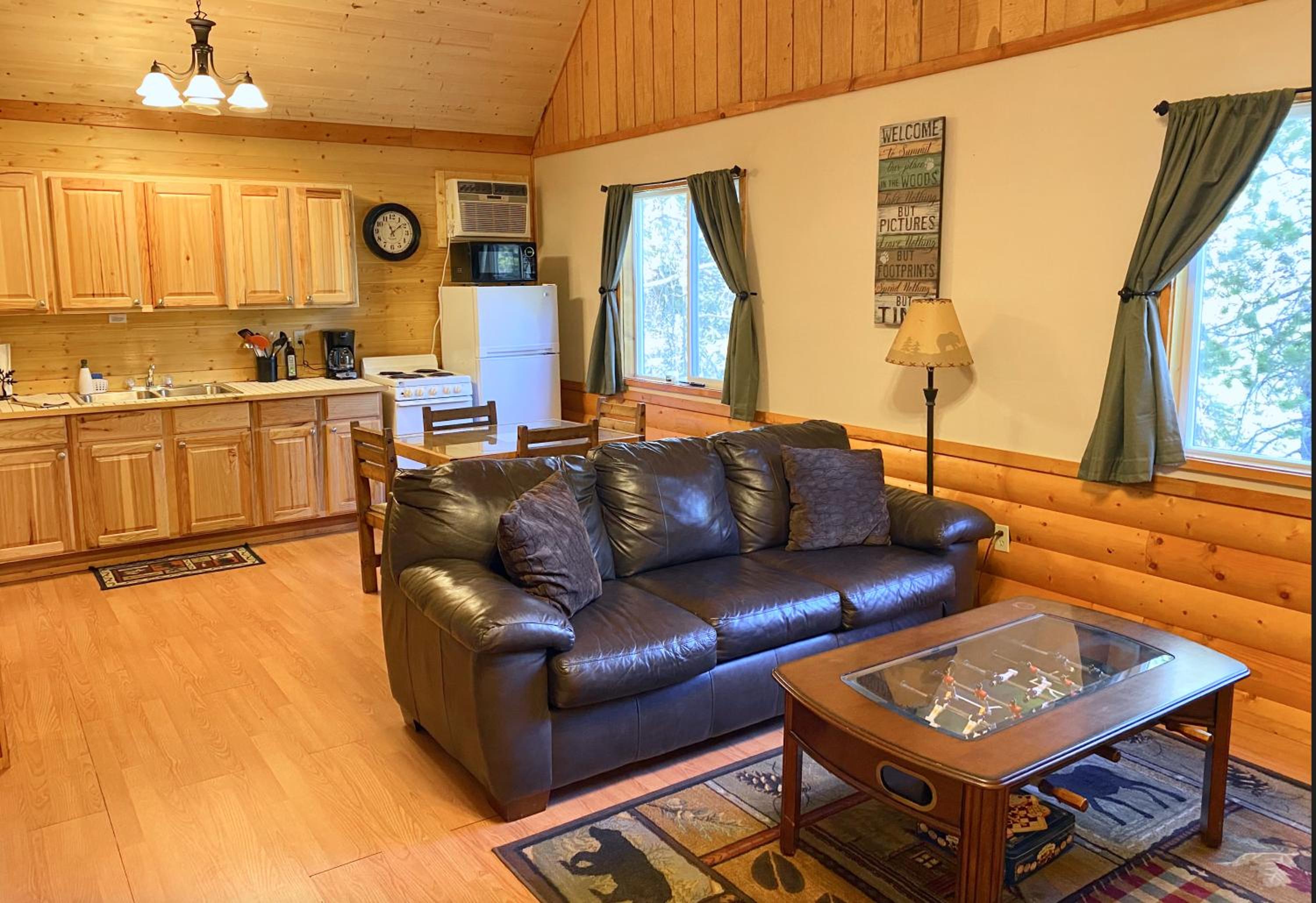 Two-Bedroom House photo 2