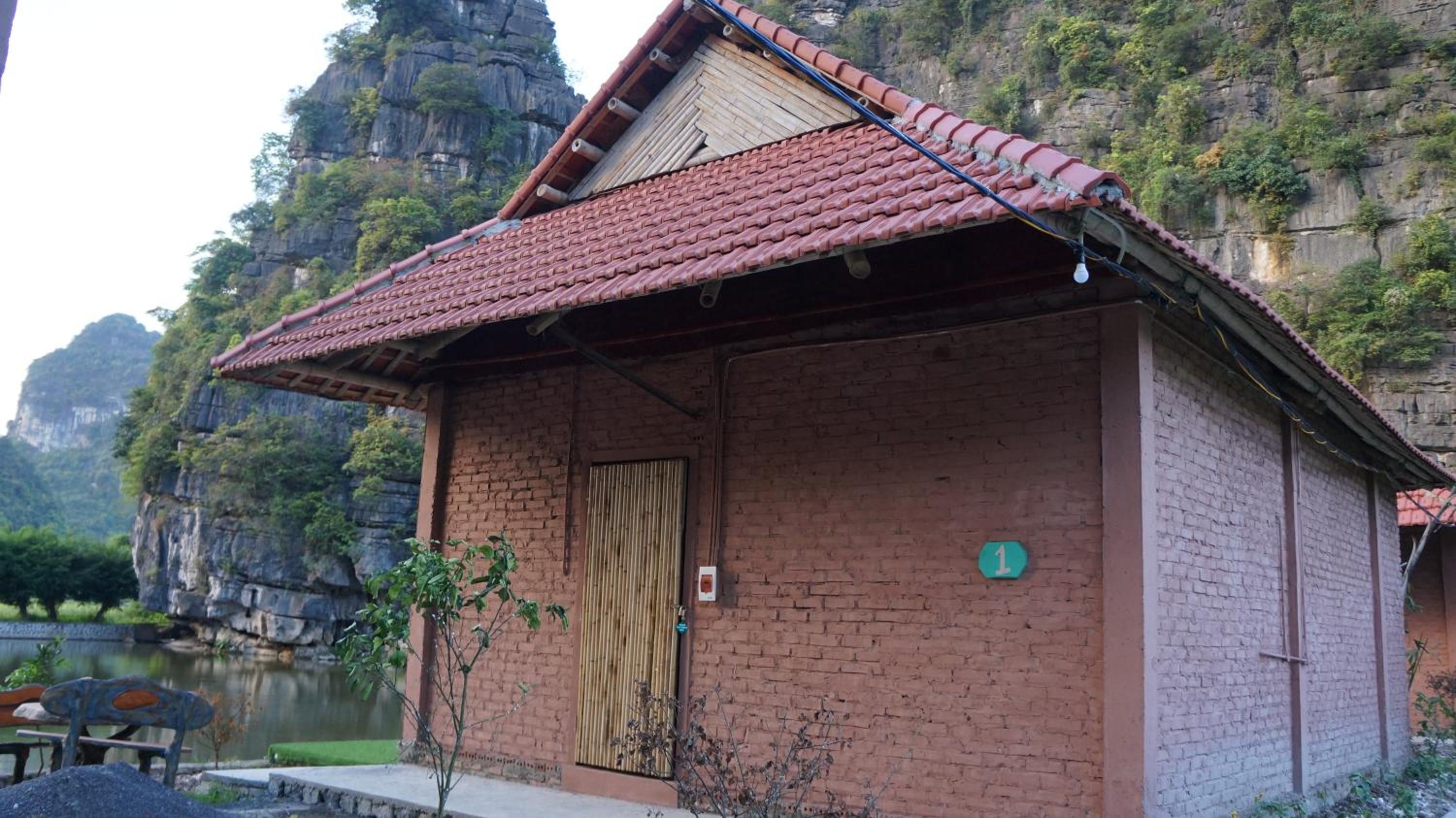 Superior Bungalow photo 3