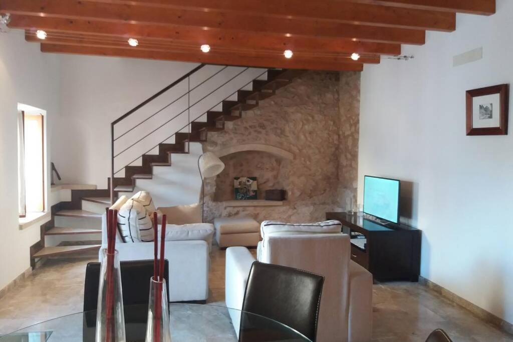 Casa adosada de tres habitaciones