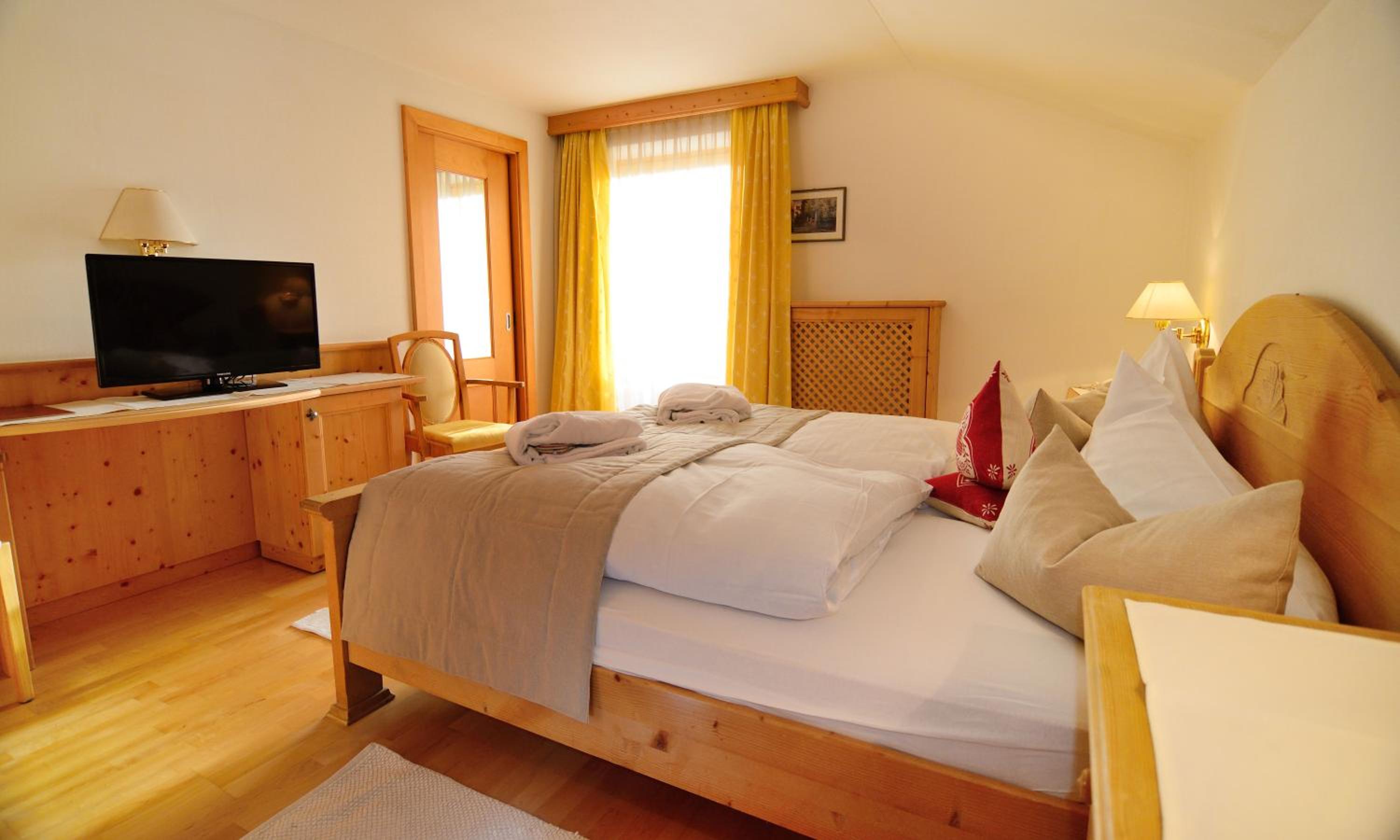 Double Room - Photo 10