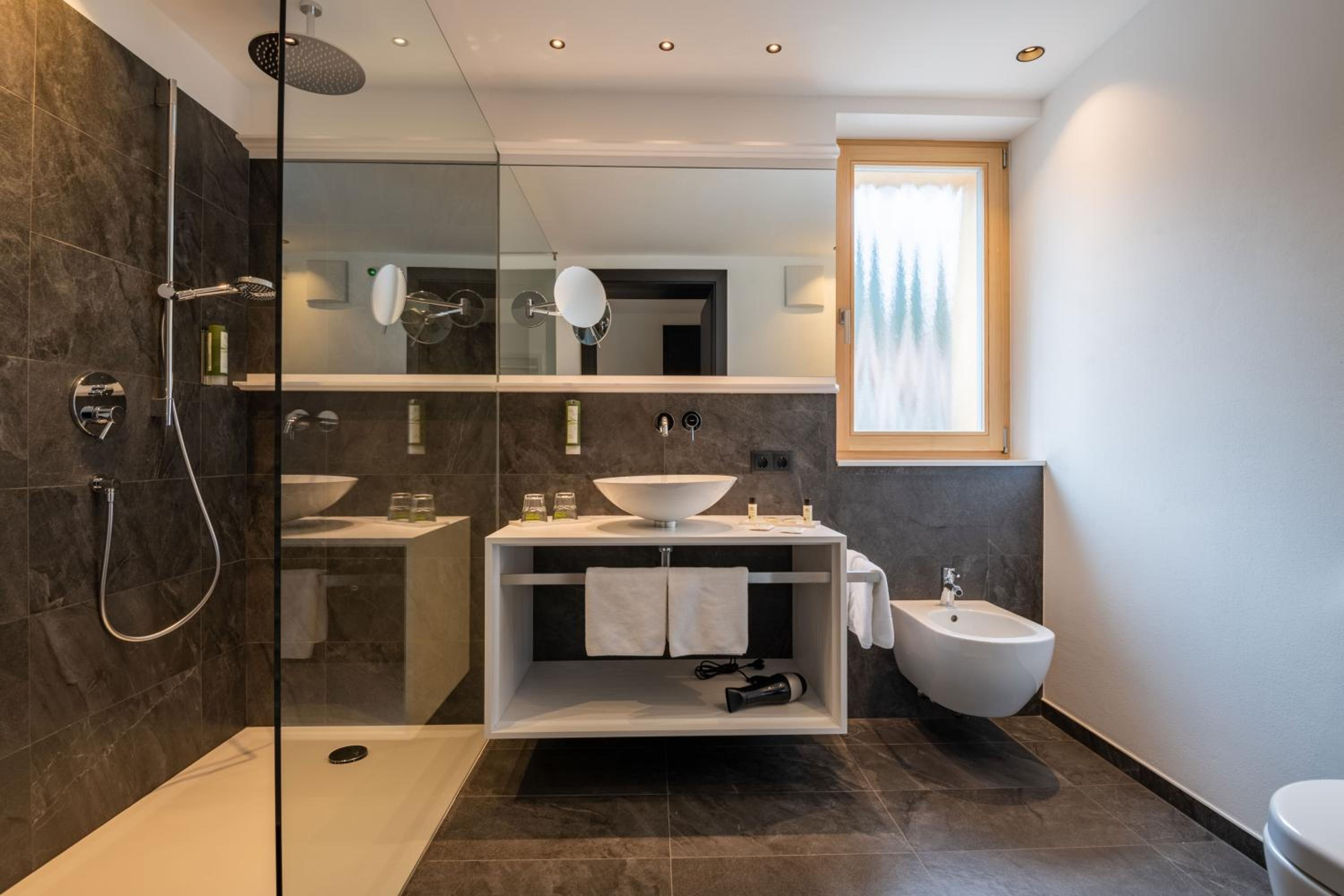 Superior Double Room - Photo 11