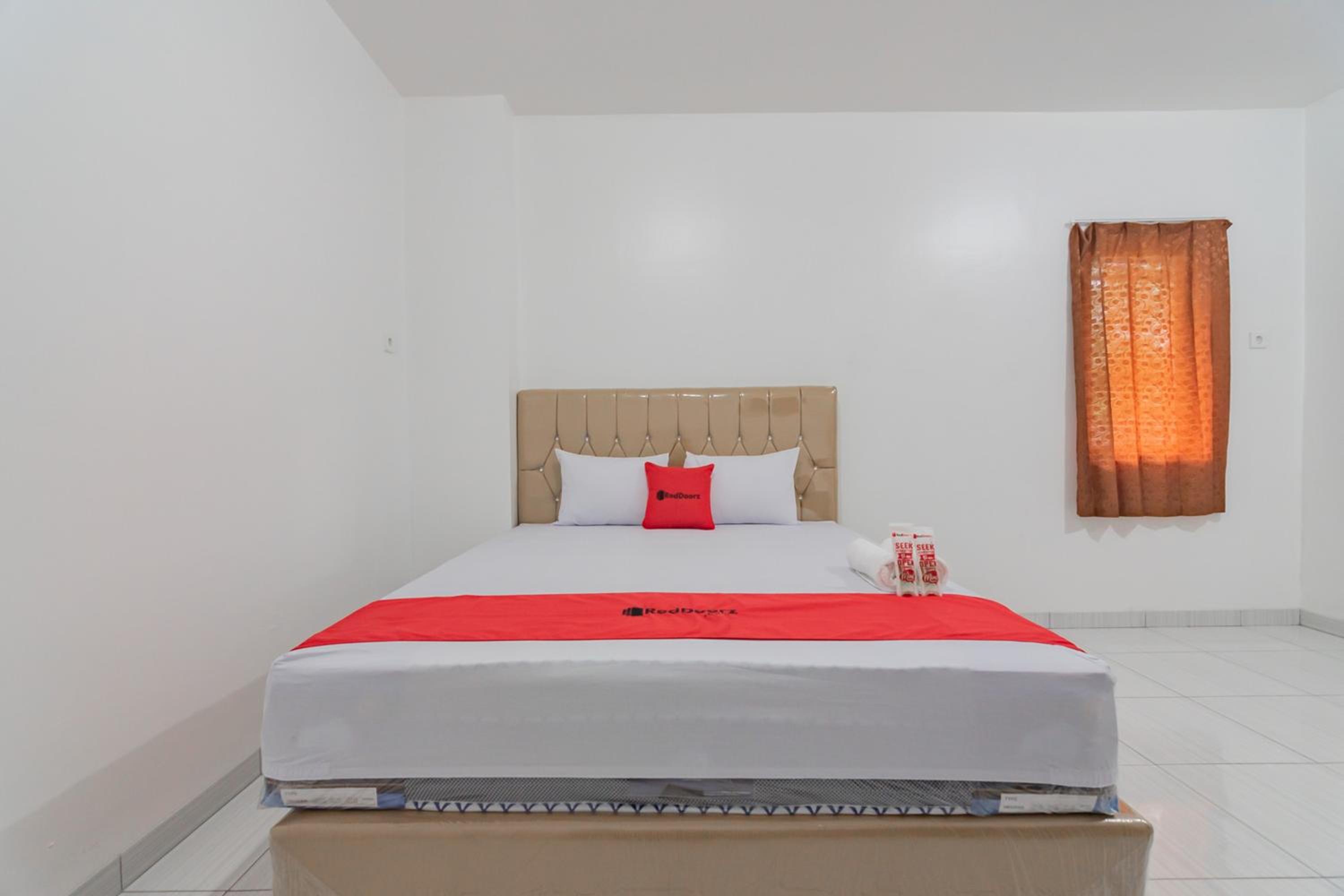 Standard Double Room - Photo 6