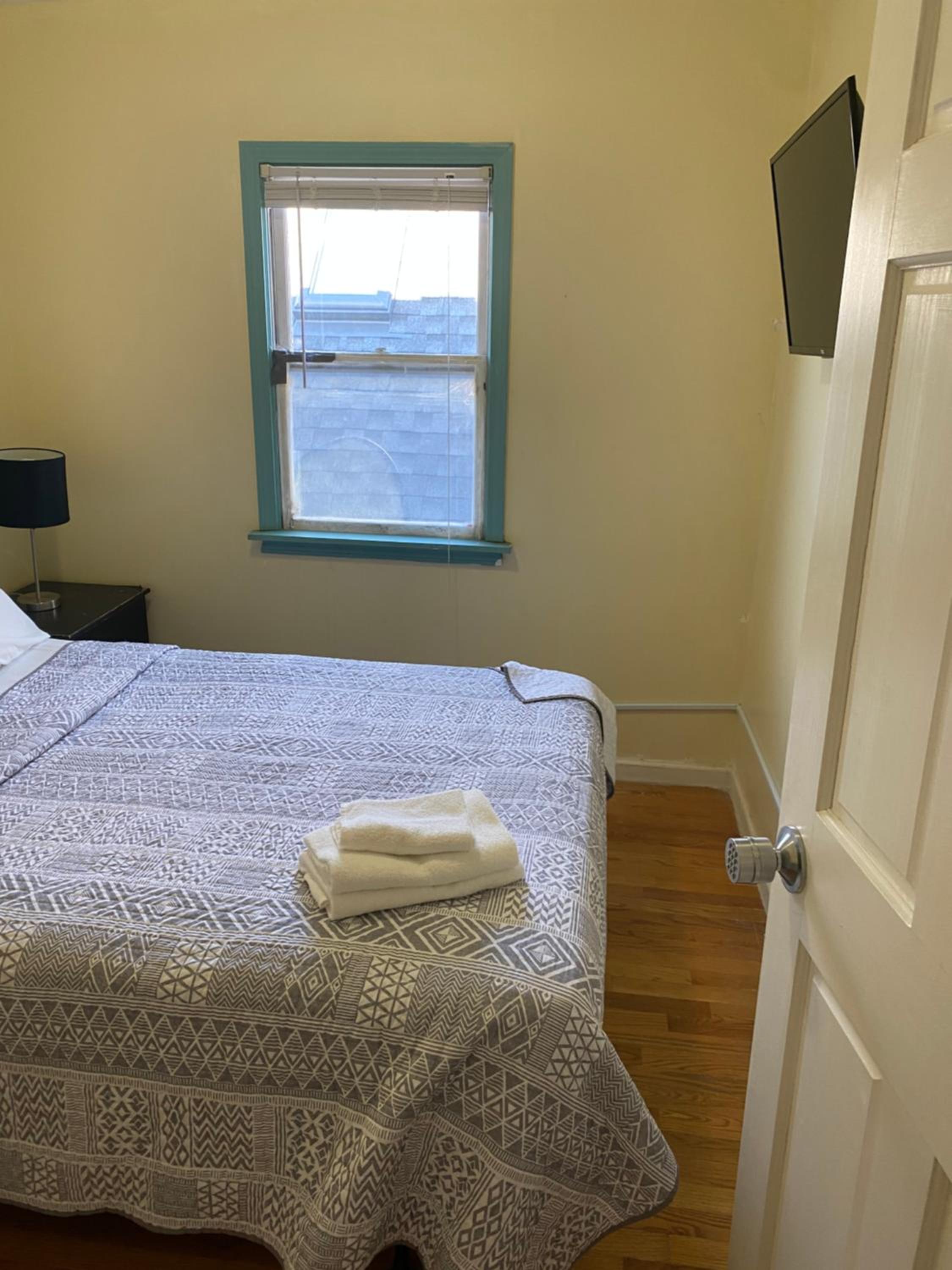 Double Room with Shared Bathroom