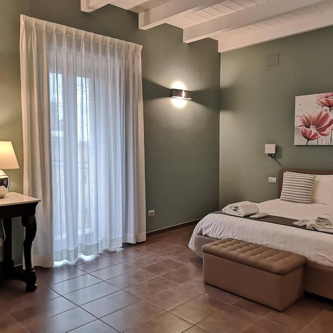 Deluxe Apartment - Photo 1