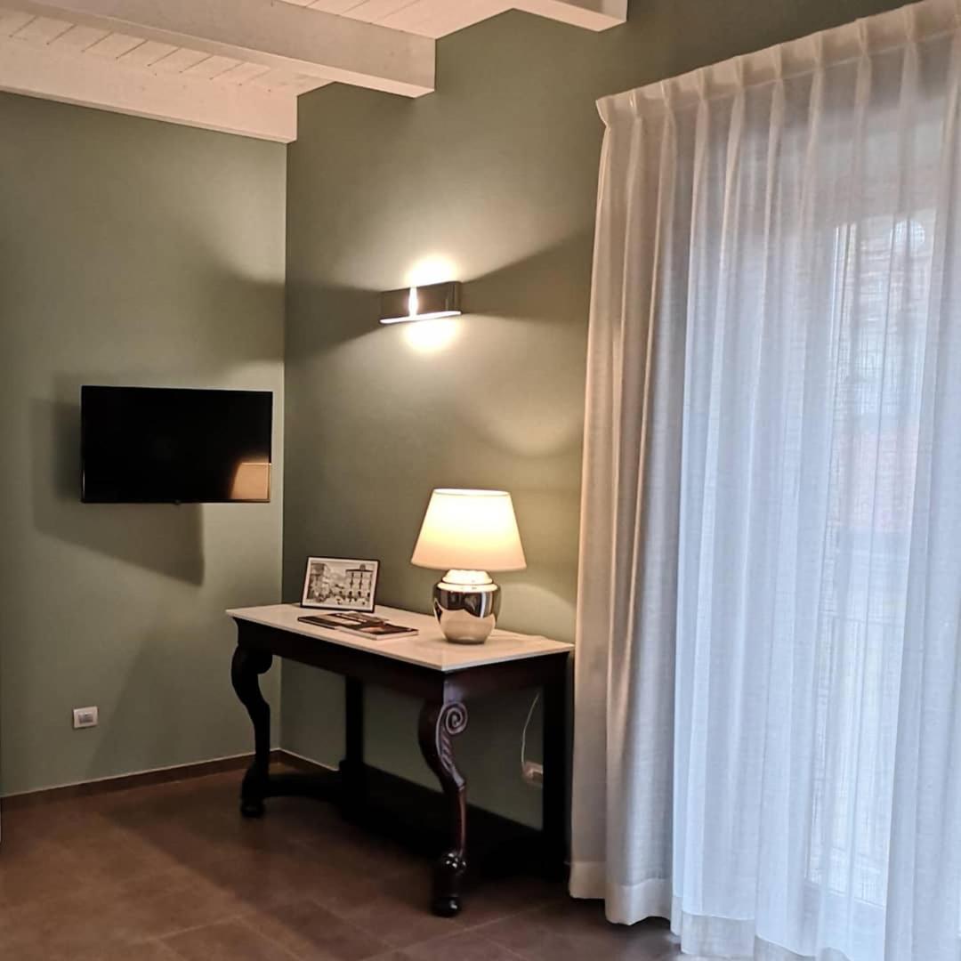 Deluxe Apartment - Photo 10