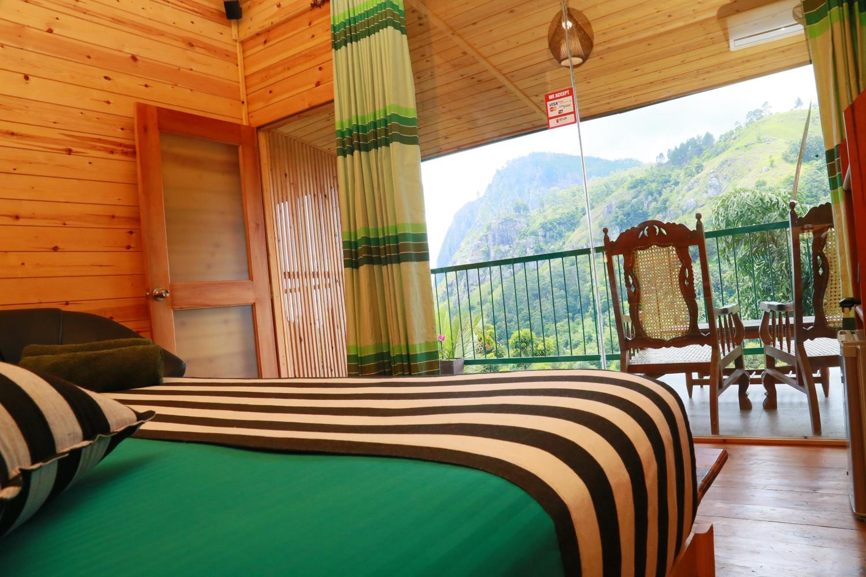 Double Room with Mountain View
