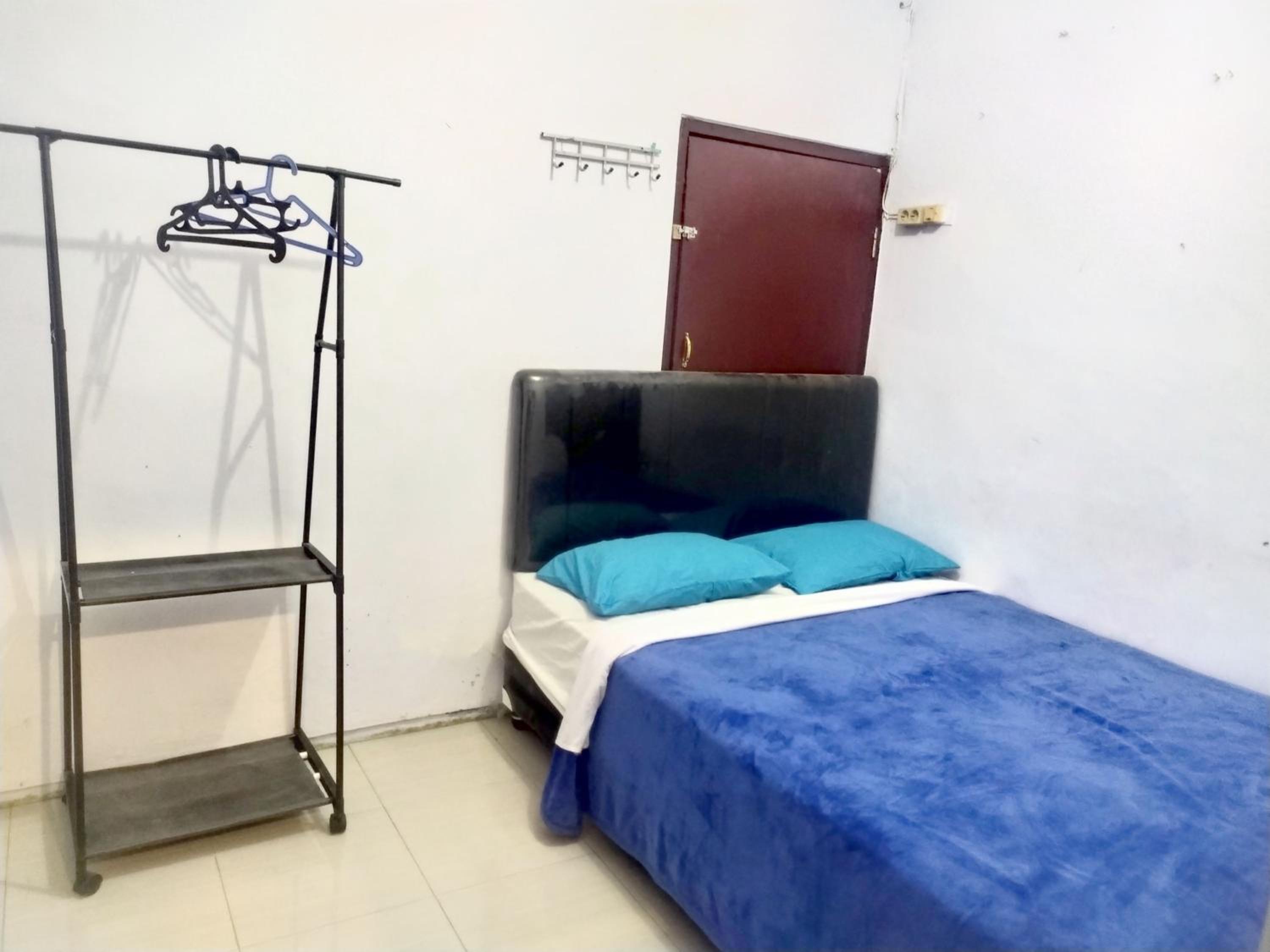 Standard Double Room With Fan photo 1