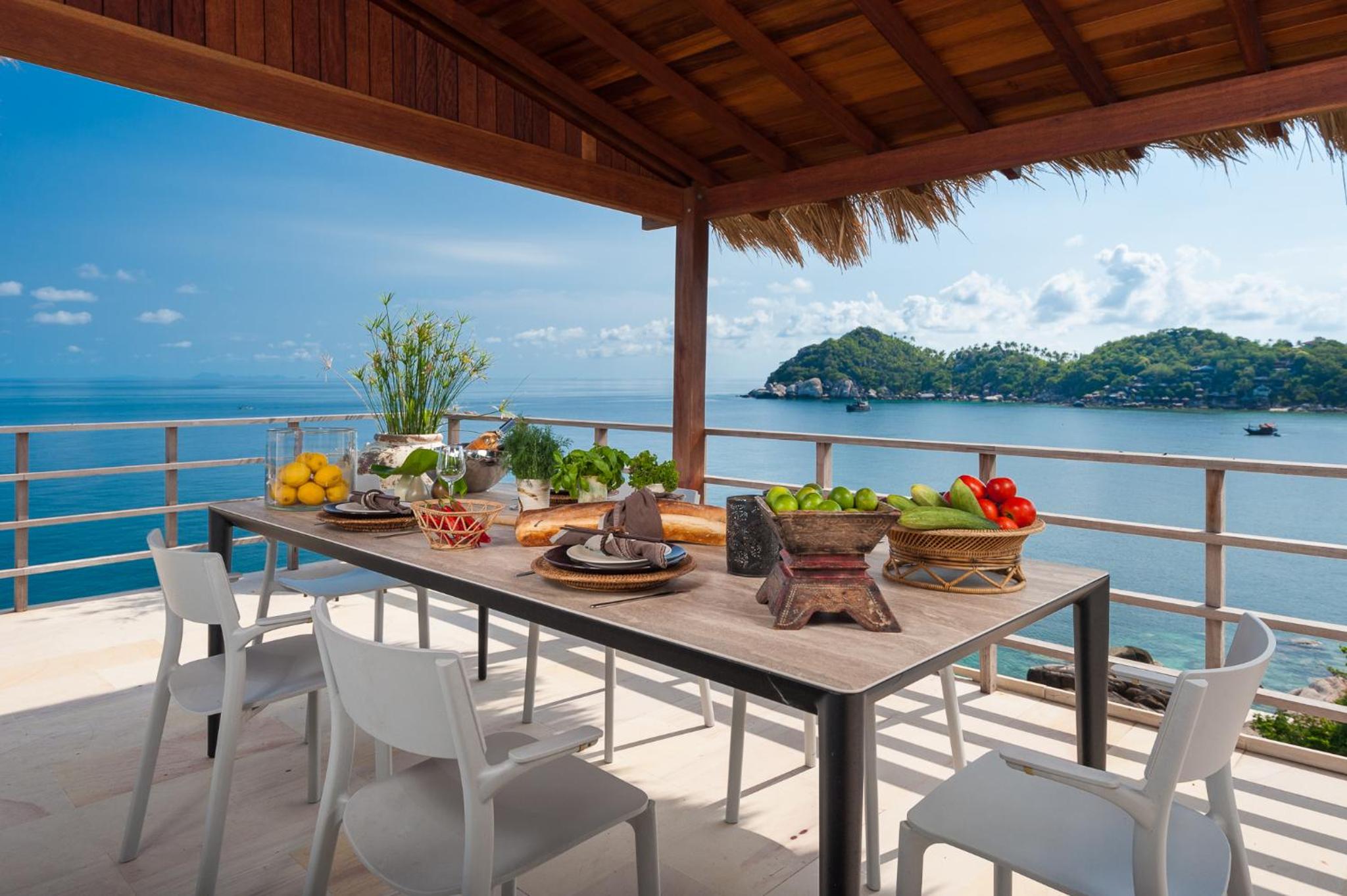 C8 Two-Bedroom Pool Villa - Beach Front - Photo 8