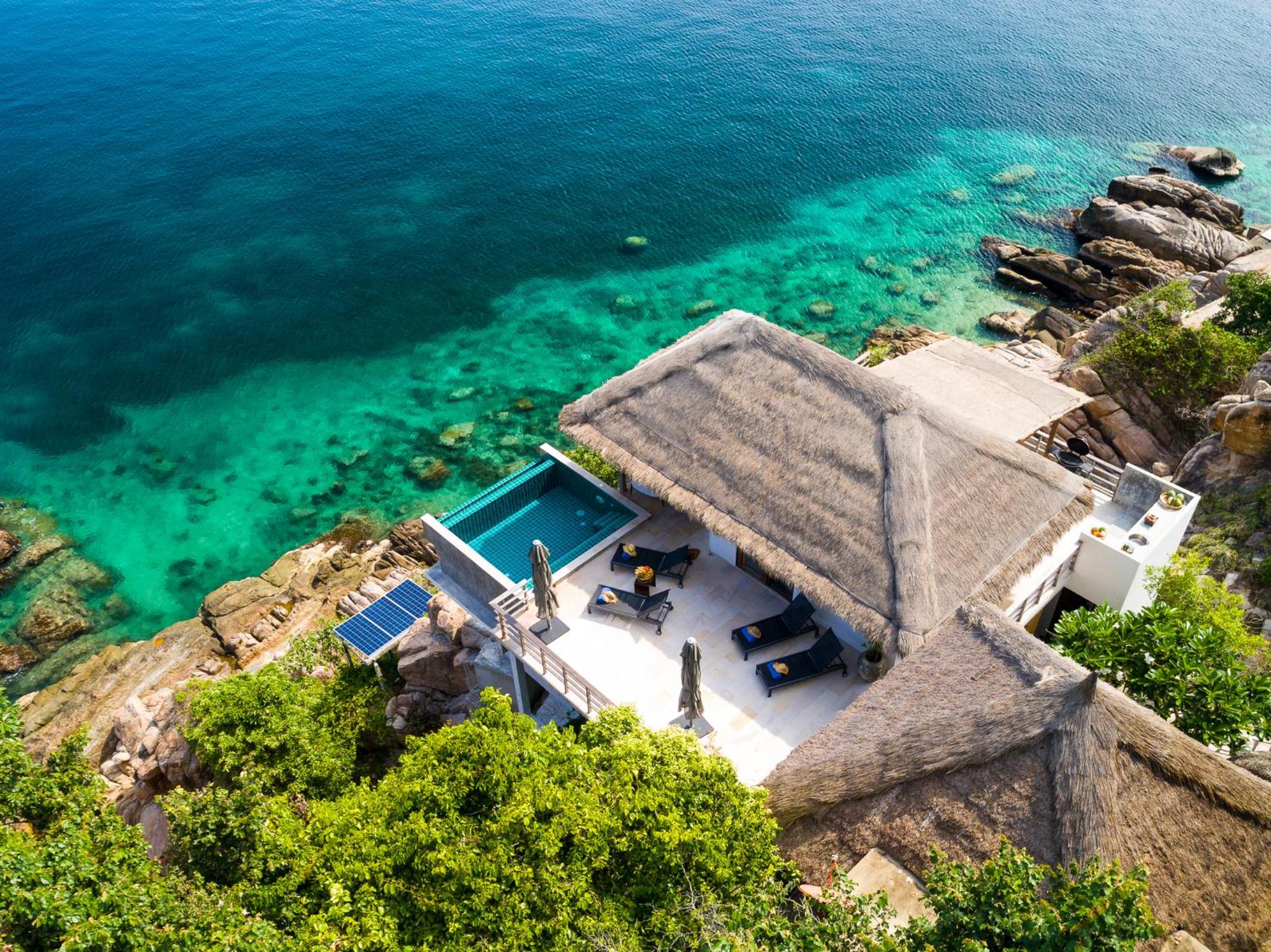 C8 Two-Bedroom Pool Villa - Beach Front - Photo 4