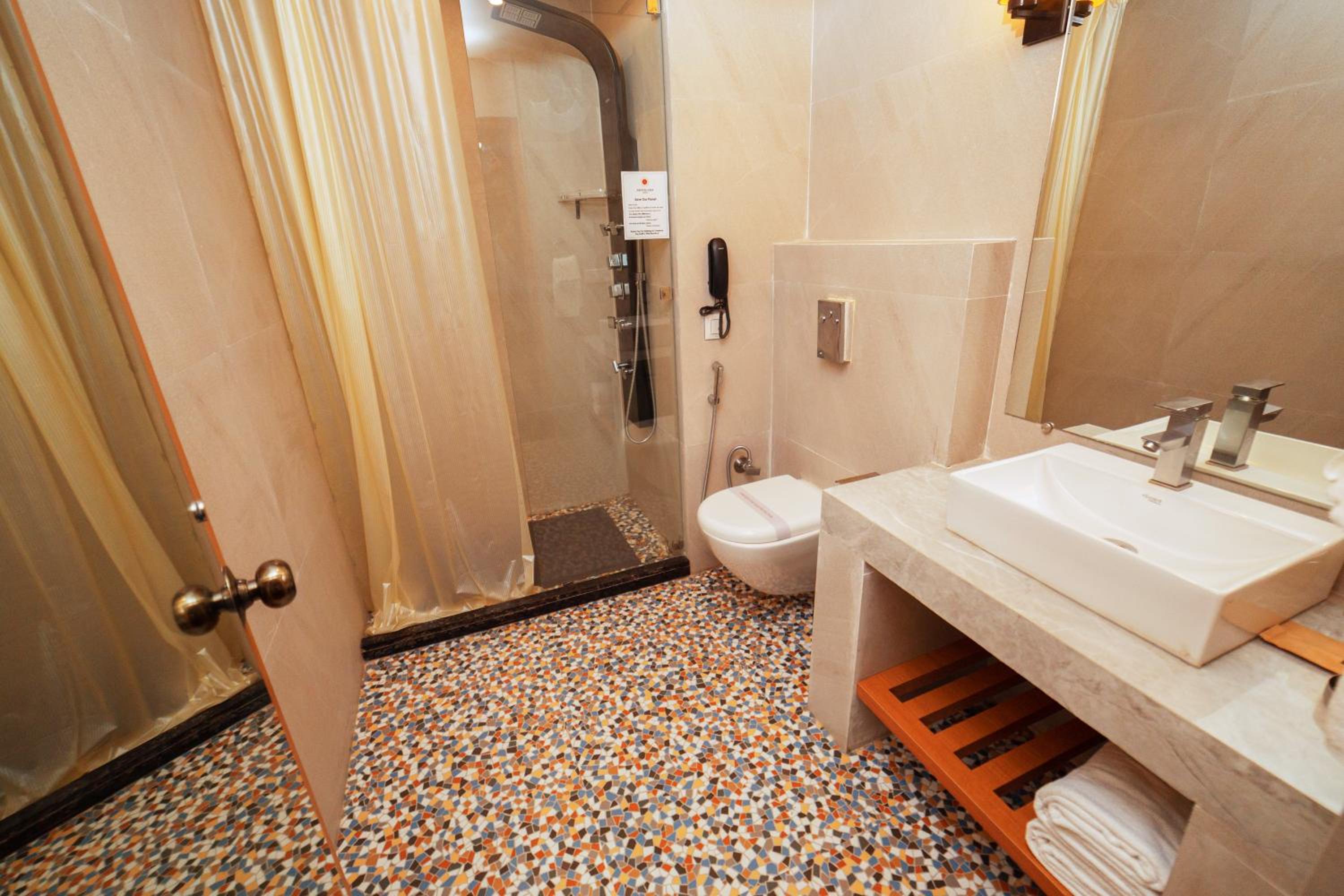 Cabana Premium with Private Sit-out (Direct Swimming Pool Access) - Photo 3