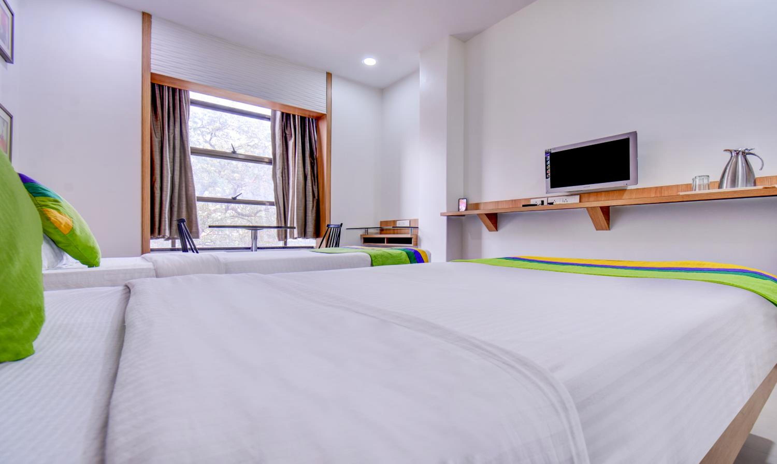 Deluxe Double Room photo 3