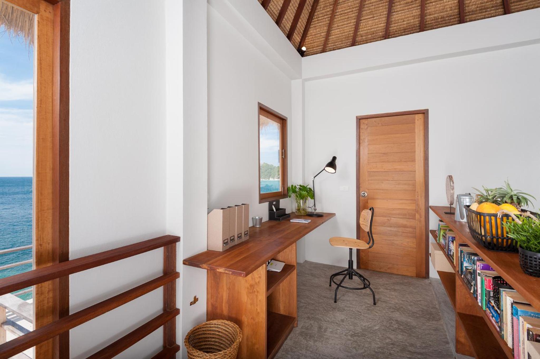 C23B two-Bedroom Pool Villa Seafront - Photo 3