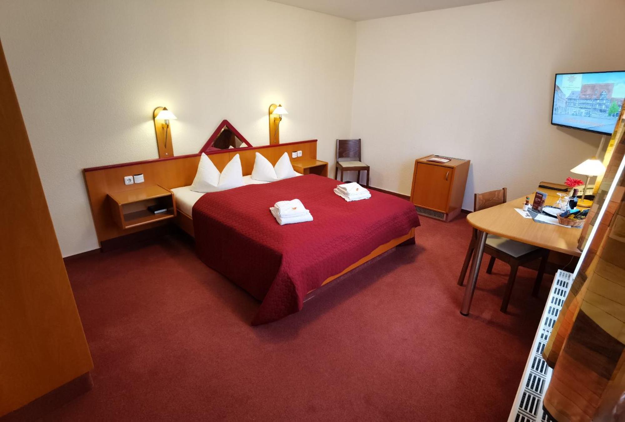Double Room - Photo 2