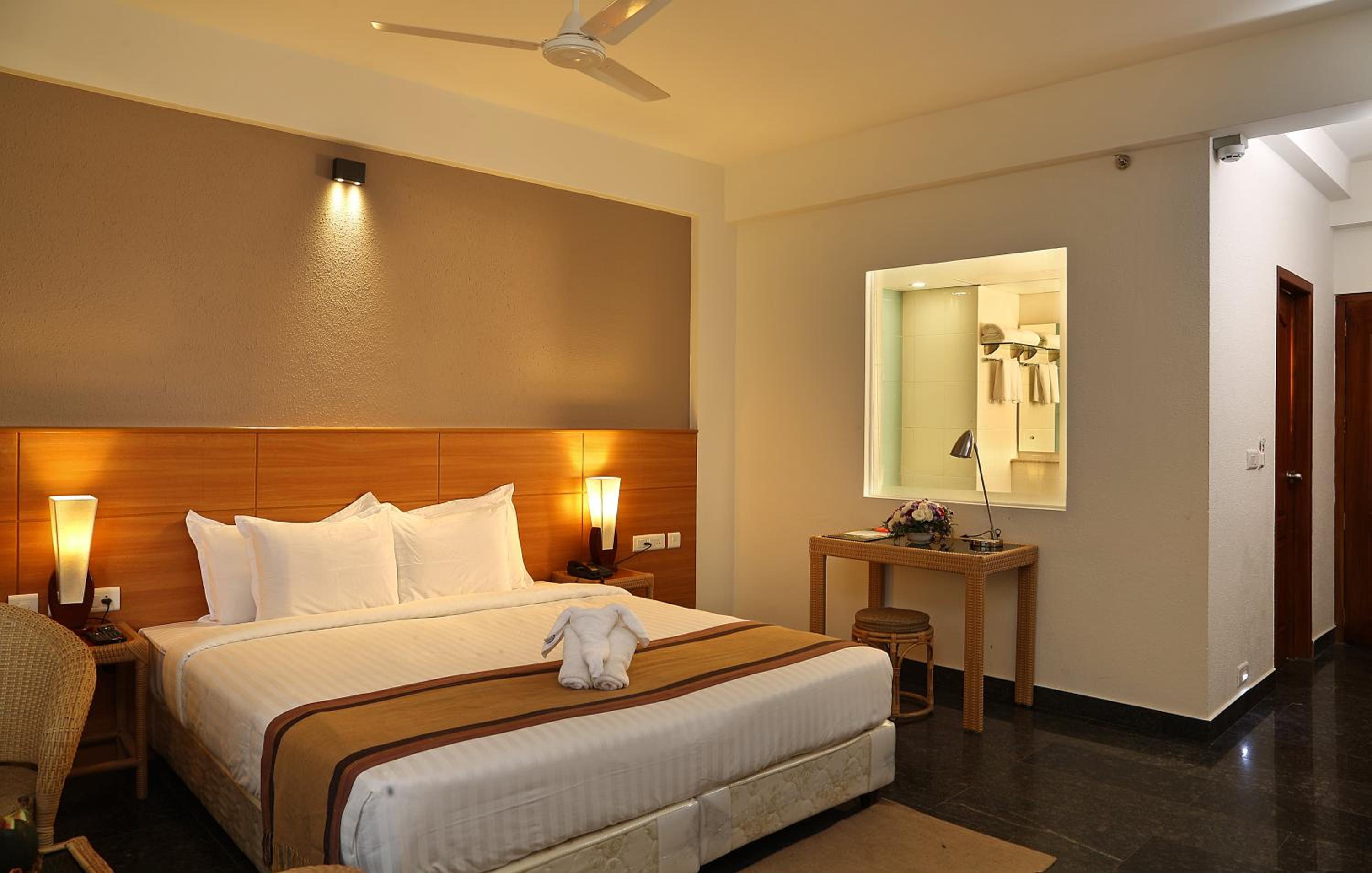 Deluxe Double or Twin Room photo 1