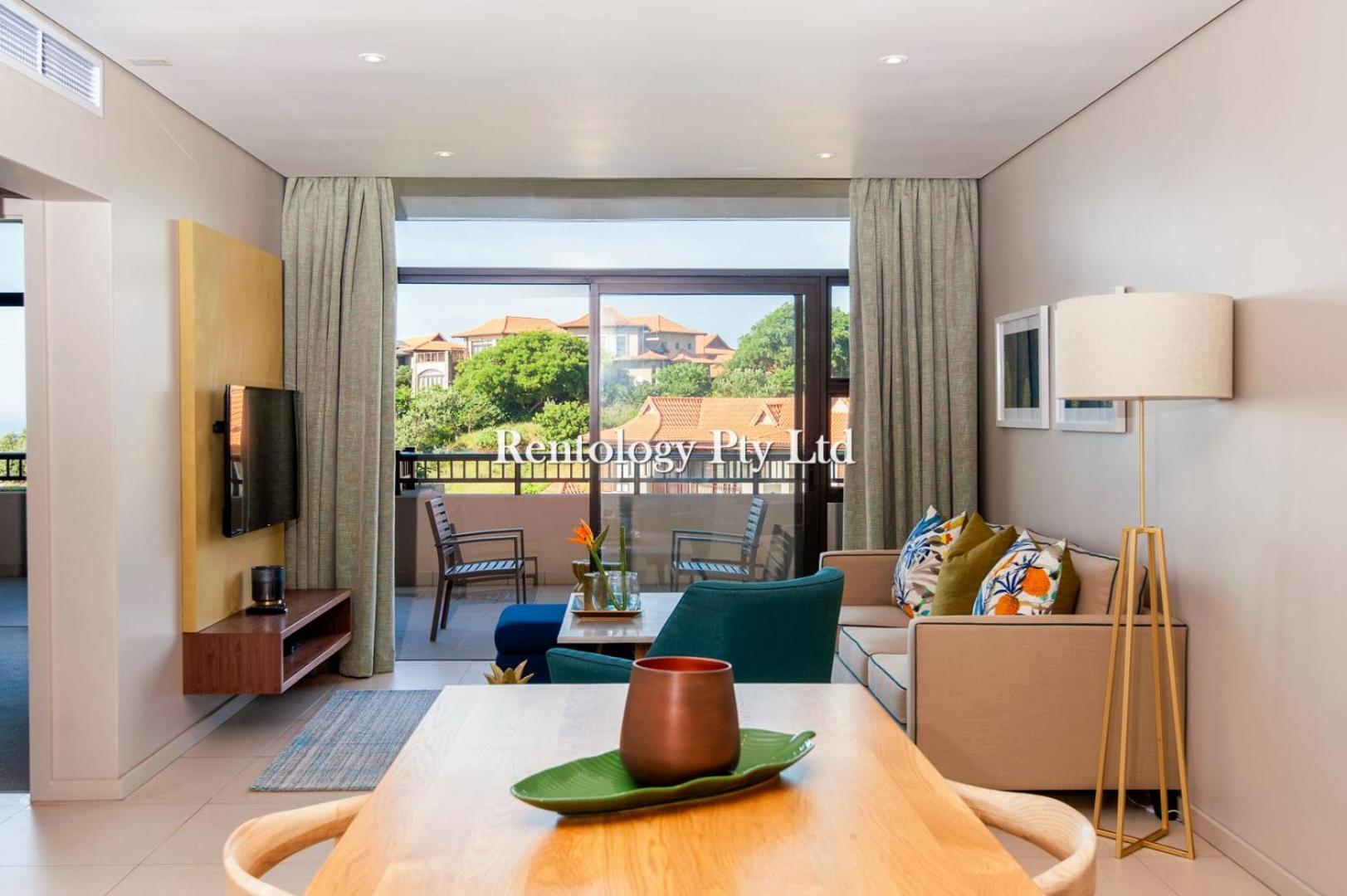 Apartment with Sea View - Photo 8
