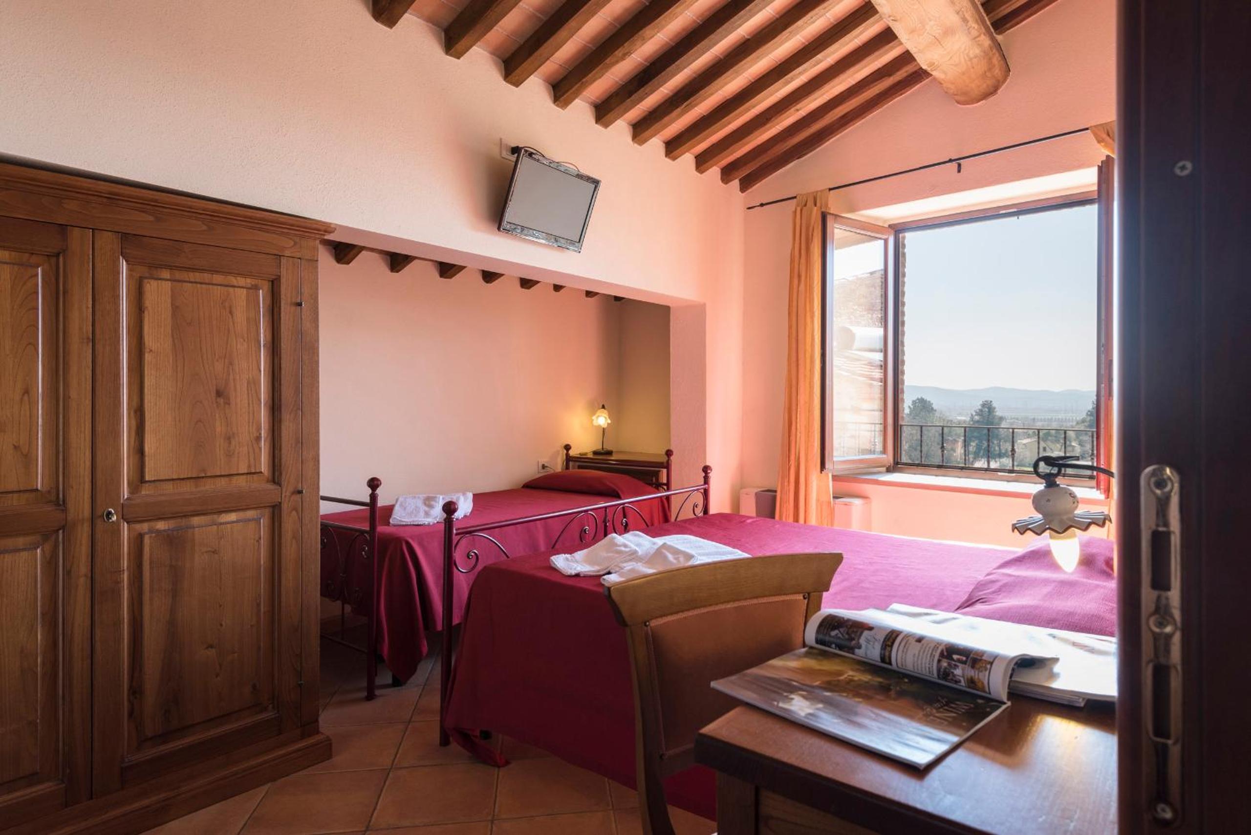 Triple Room - Photo 4