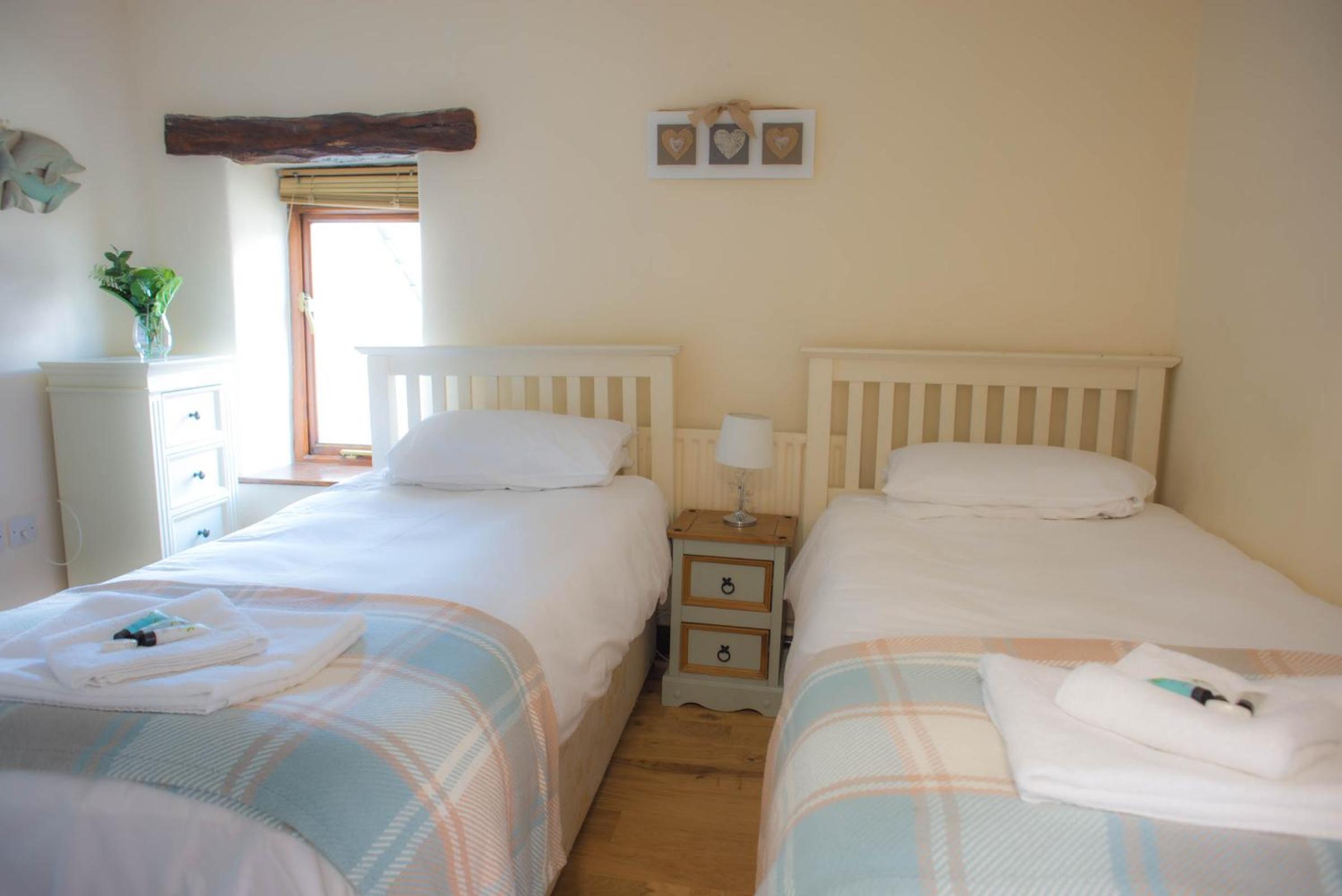 Standard Twin Room photo 3