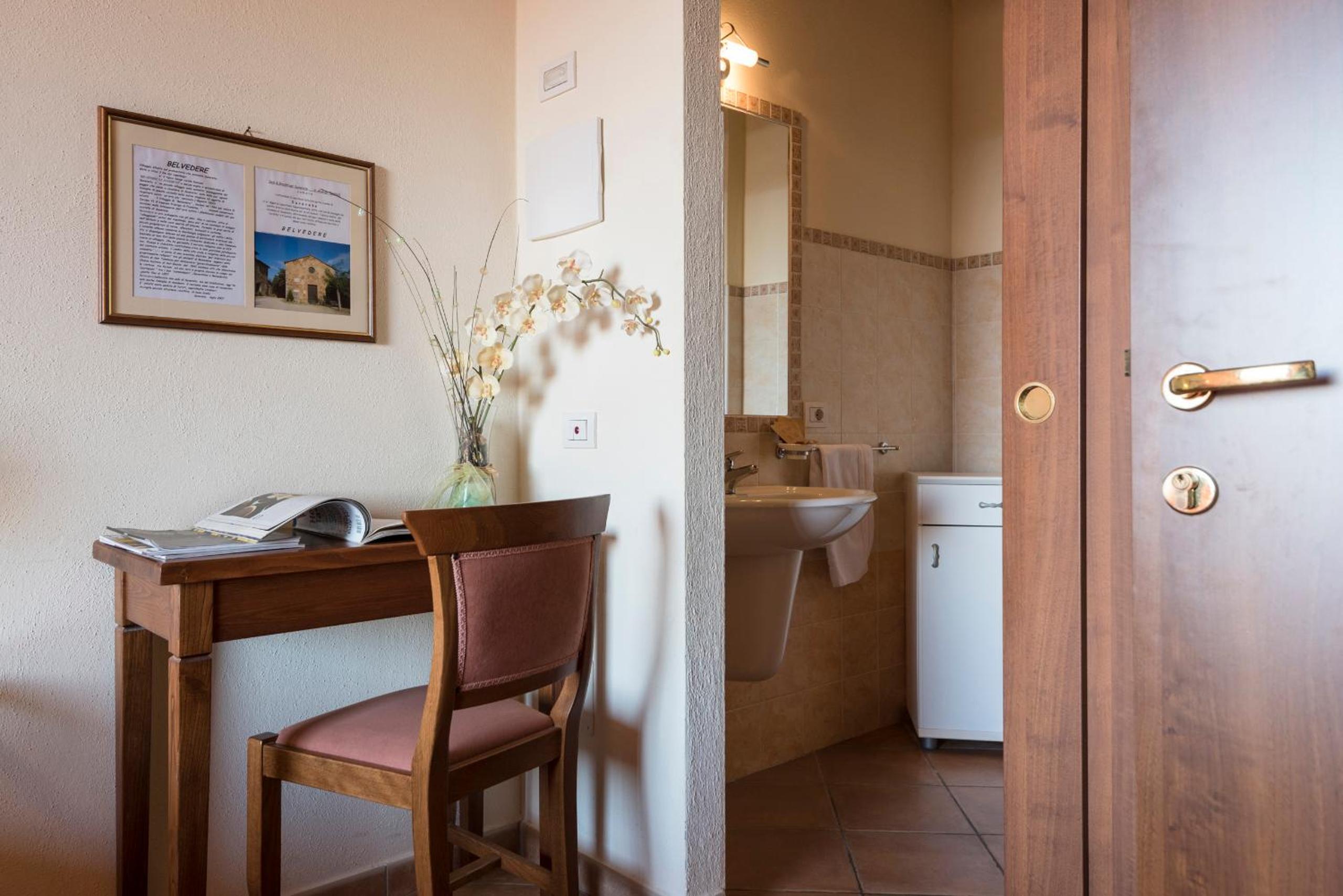 Quadruple Room - Photo 4