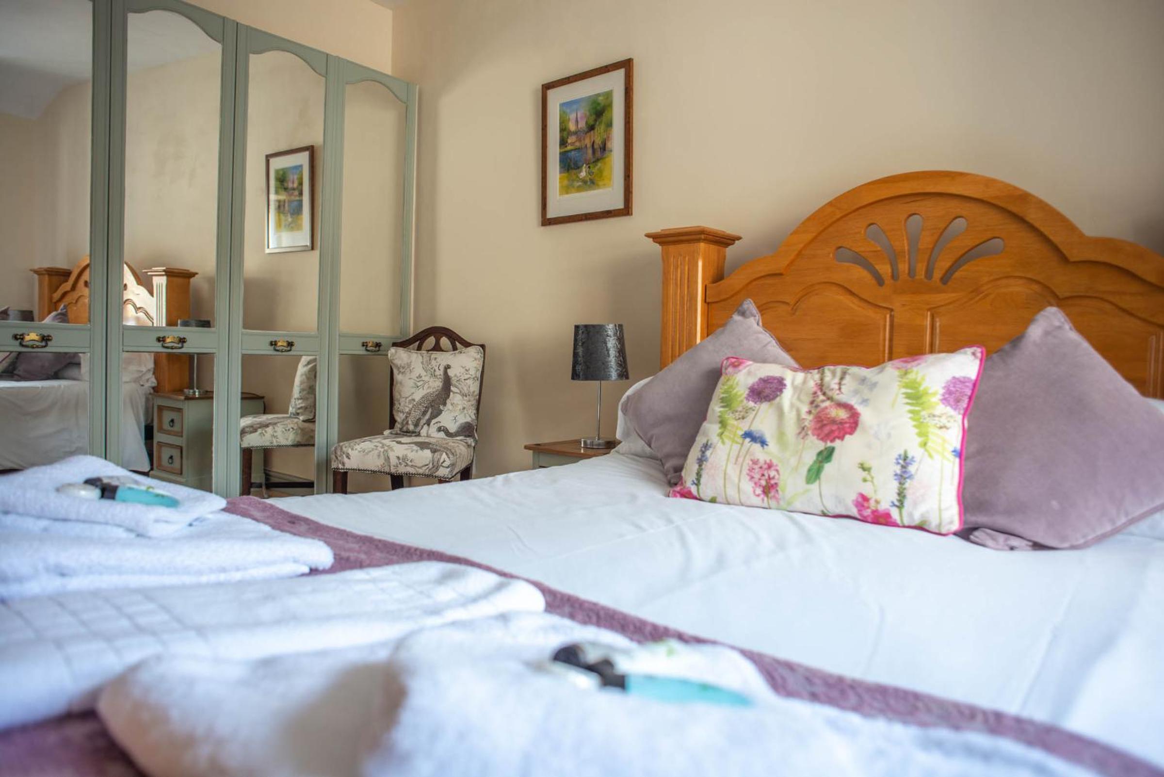 Double Room - Photo 2