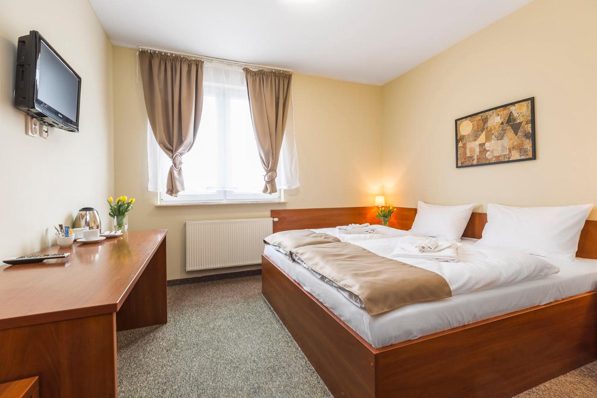 Superior King Room - Photo 4