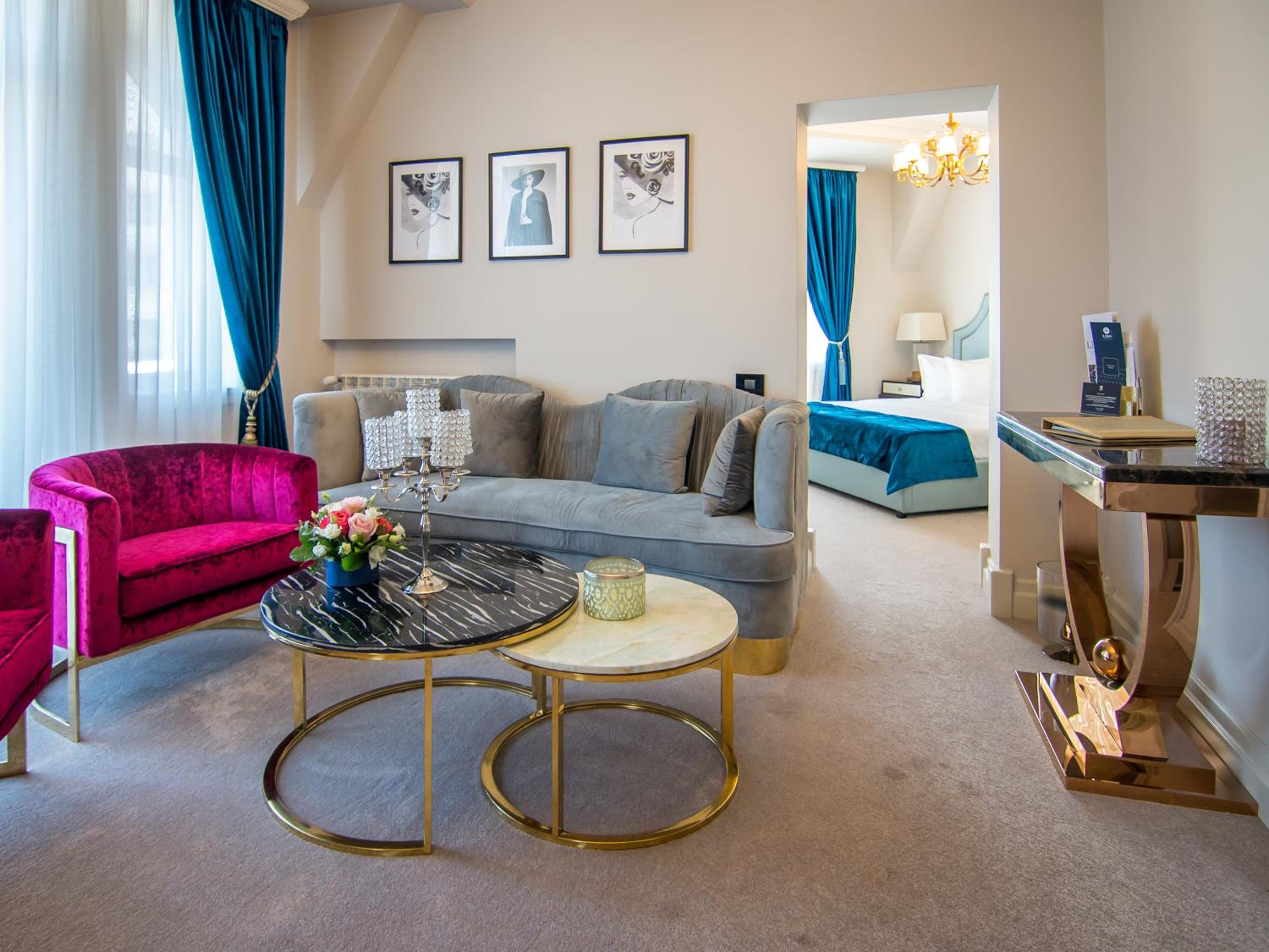 Two-Bedroom Apartment - Photo 1