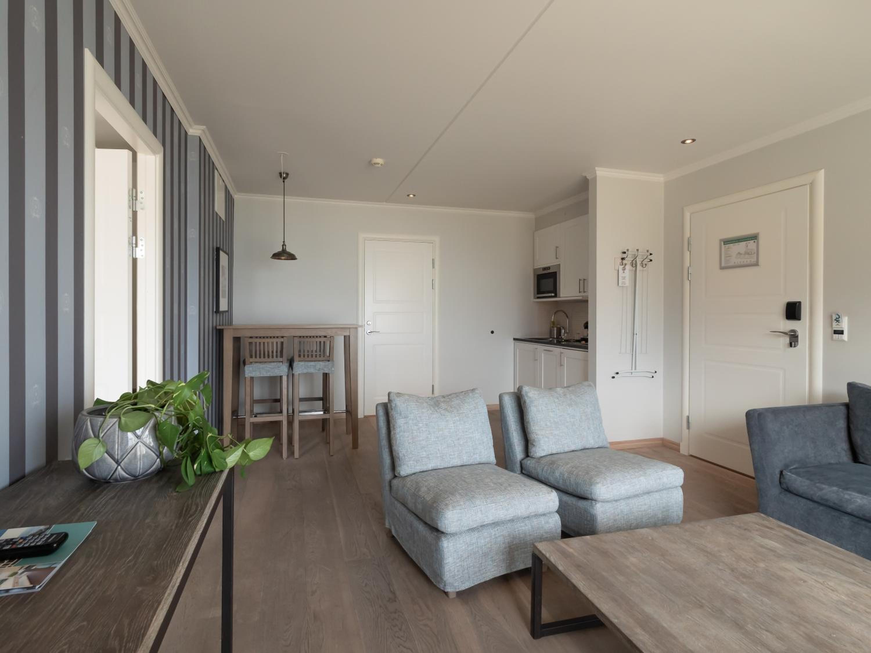 Apartment with Sea View - Photo 1