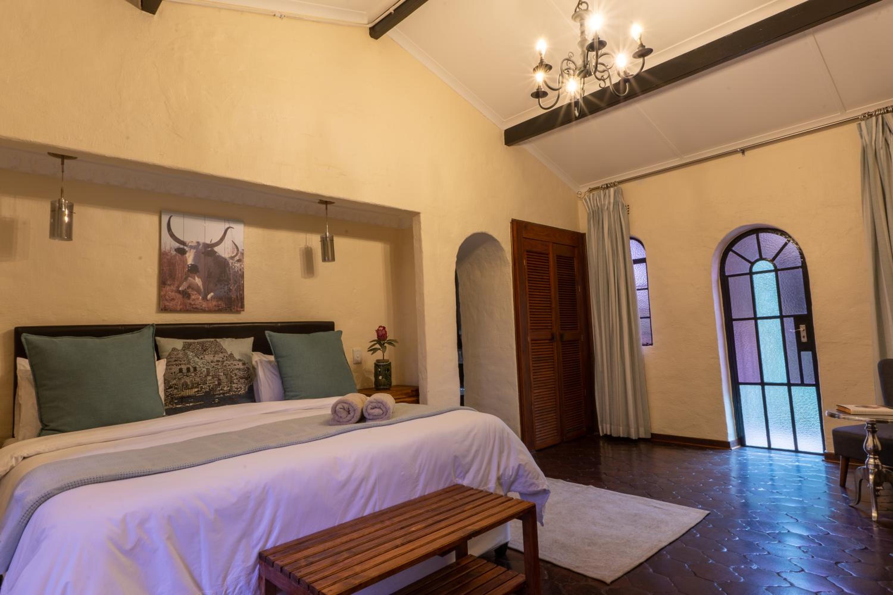 King Room with Pool View photo 3