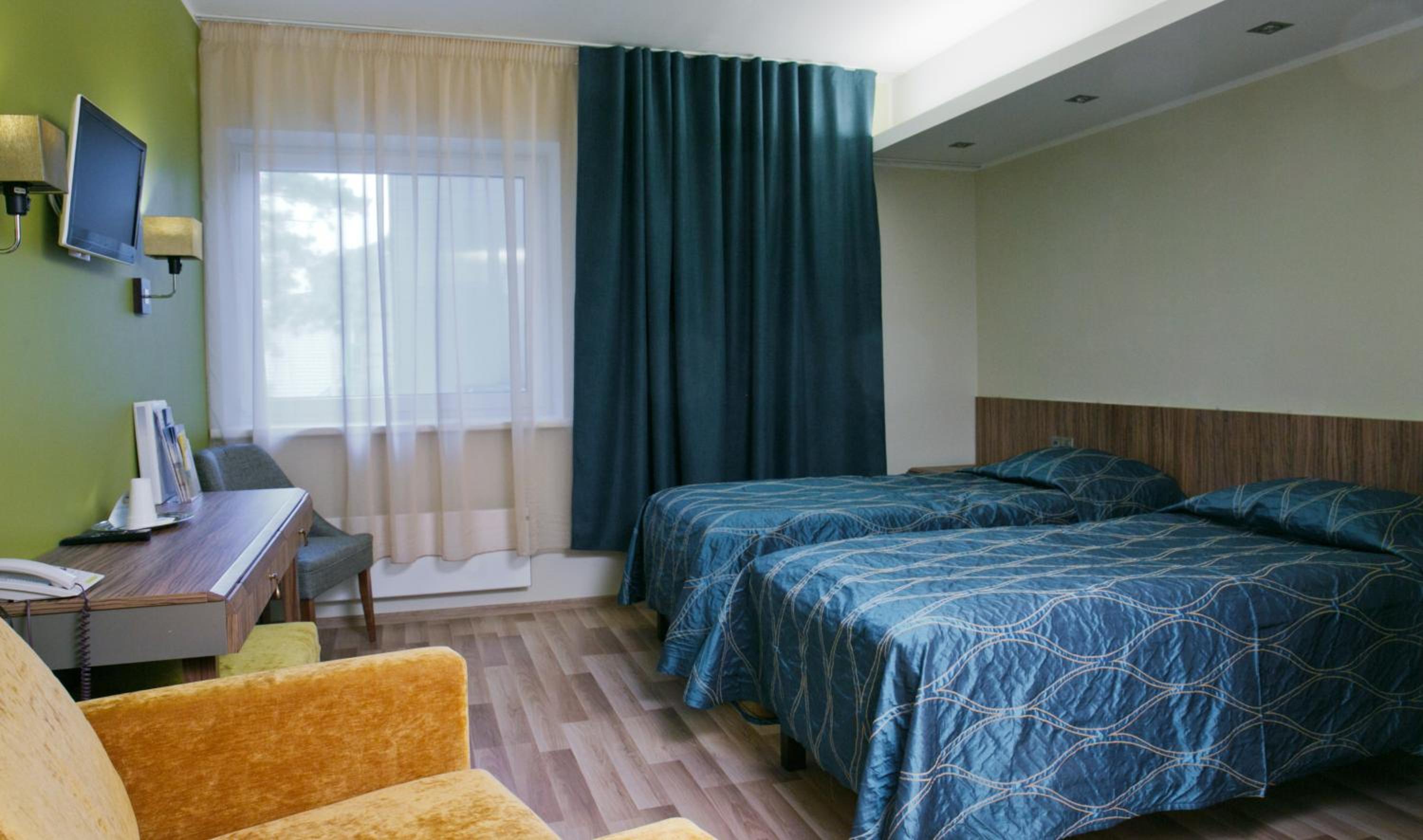 Twin Room with Spa Access photo 3