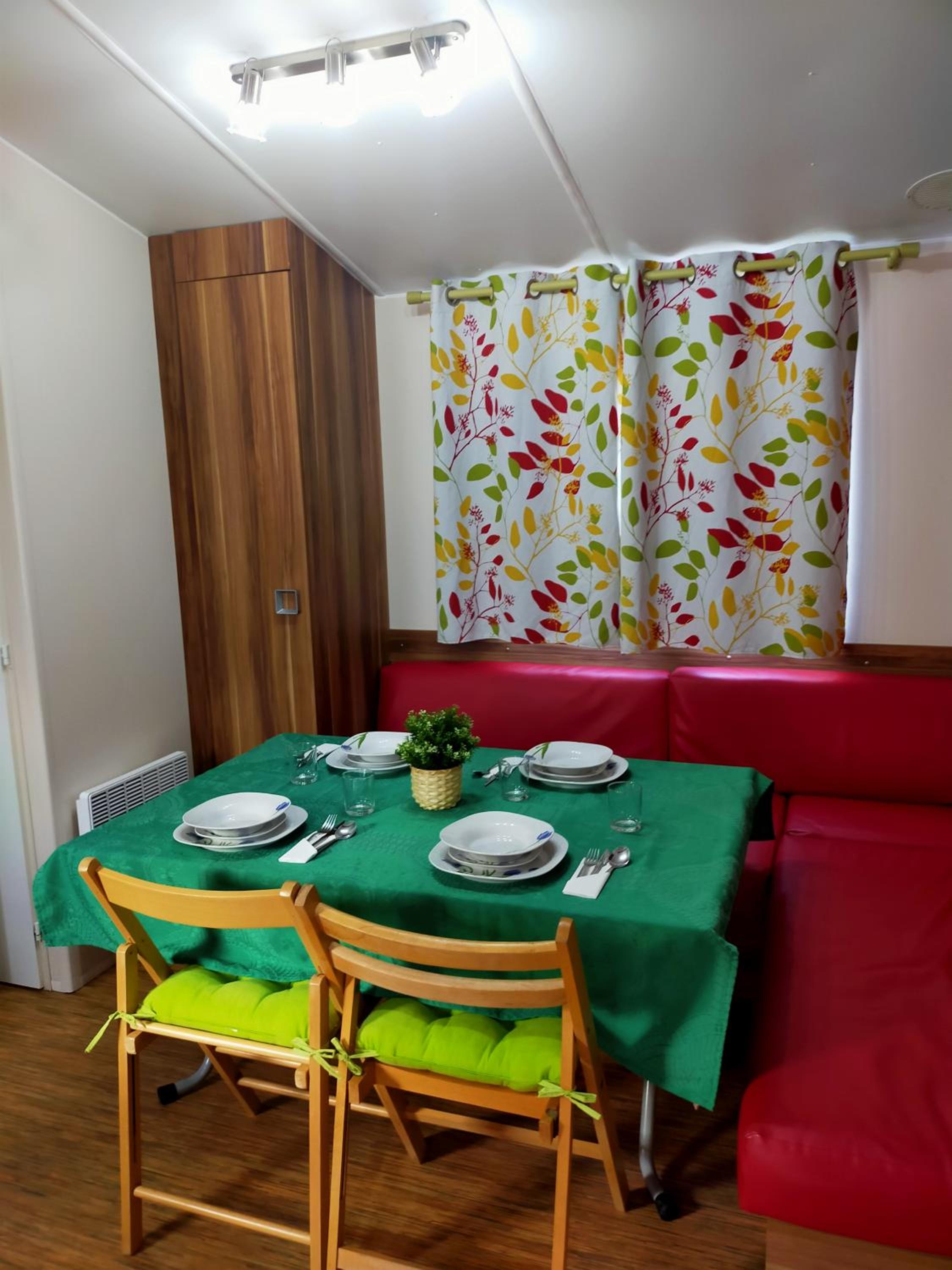 Three-Bedroom Bungalow photo 2