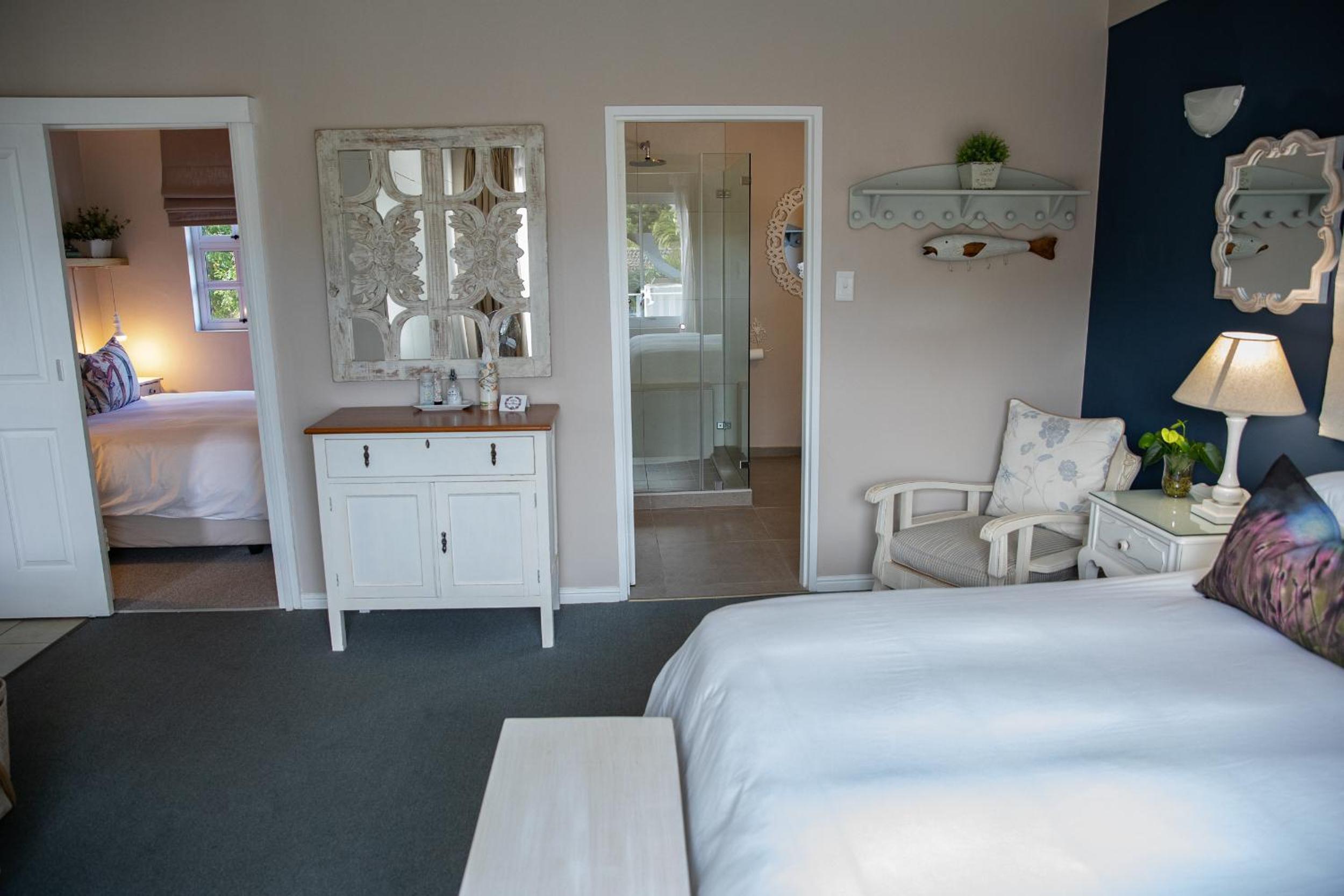 Deluxe Double Room - Photo 1