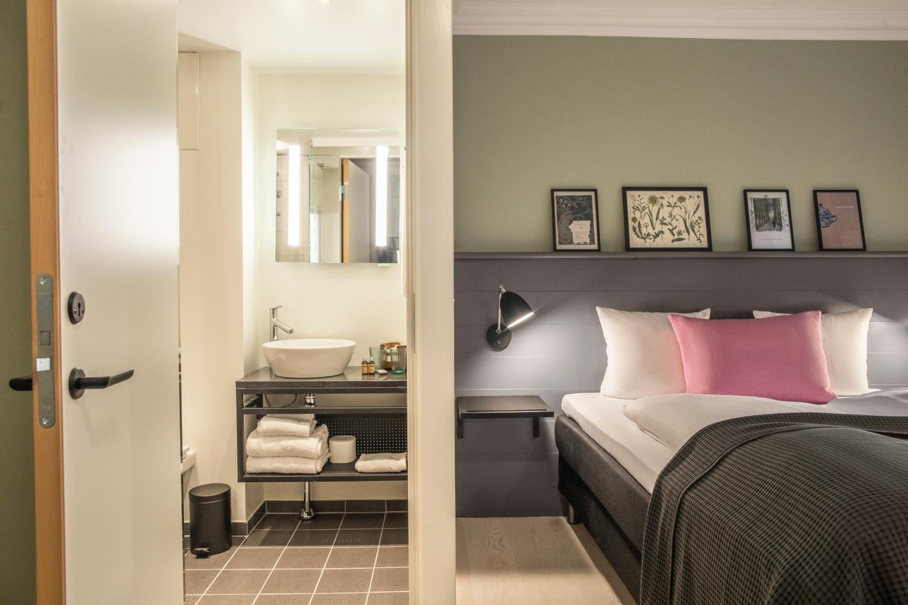 Double Room photo 2