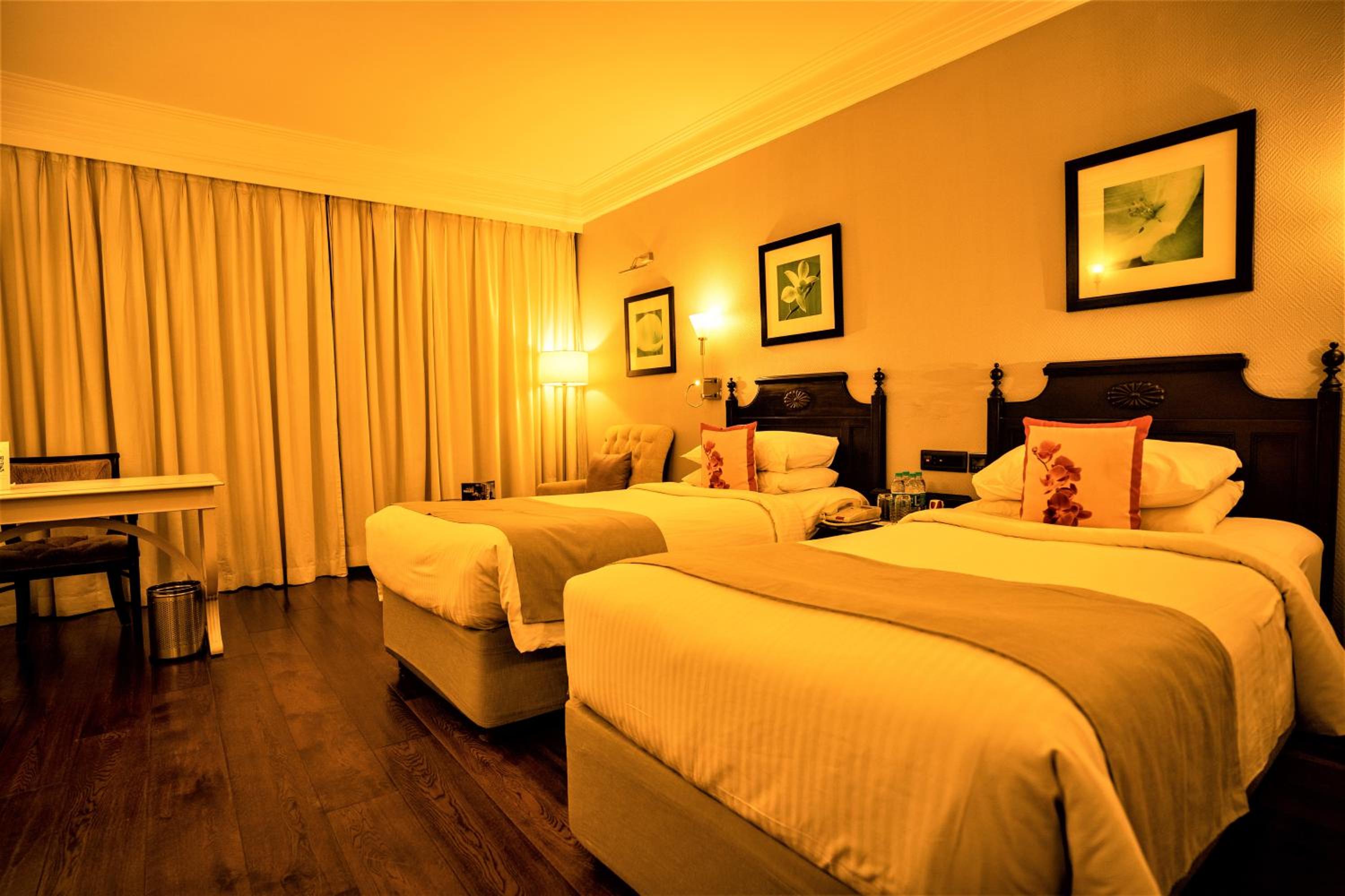 Deluxe Twin Room Deluxe Twin Room