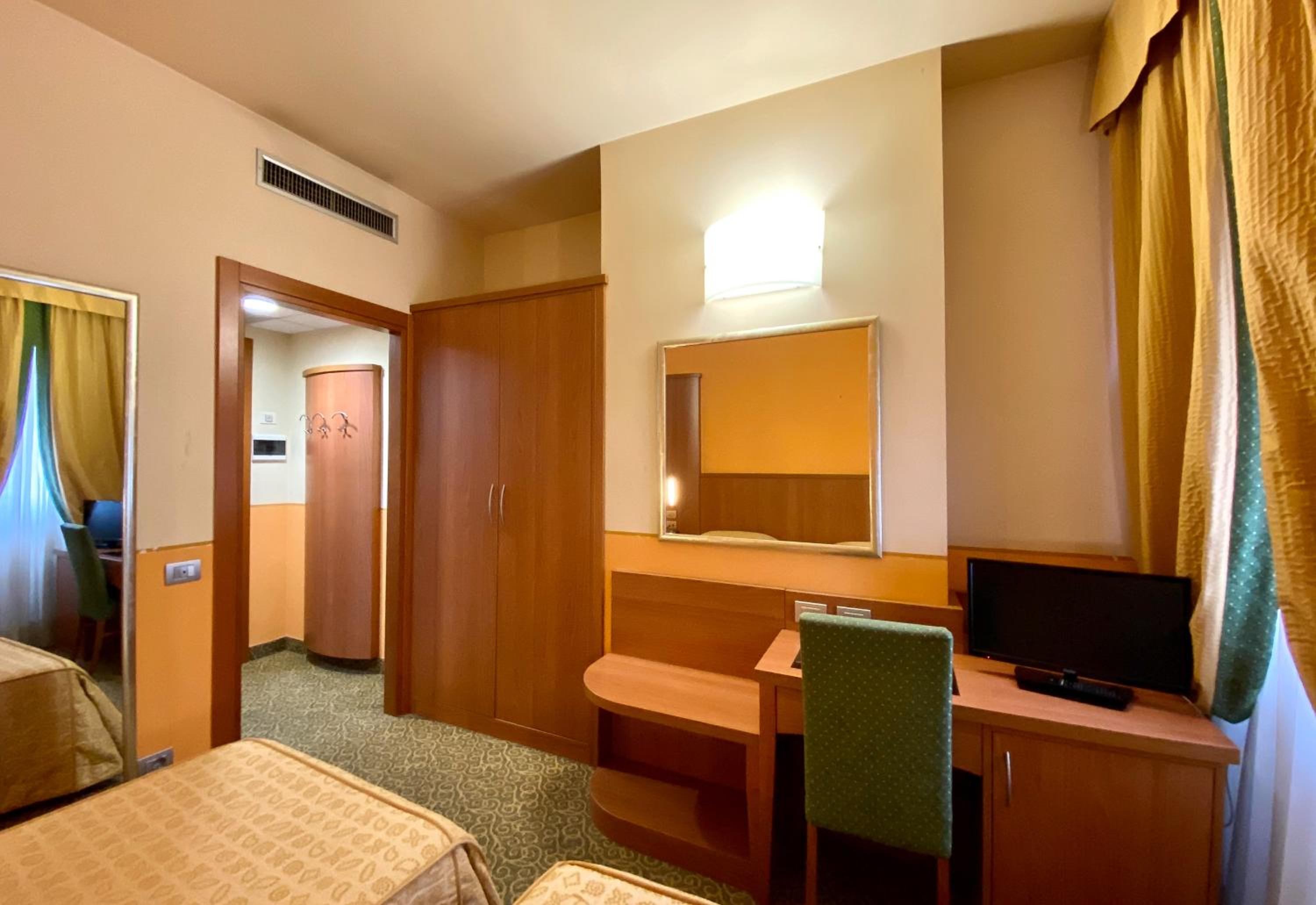 Twin Room photo 2