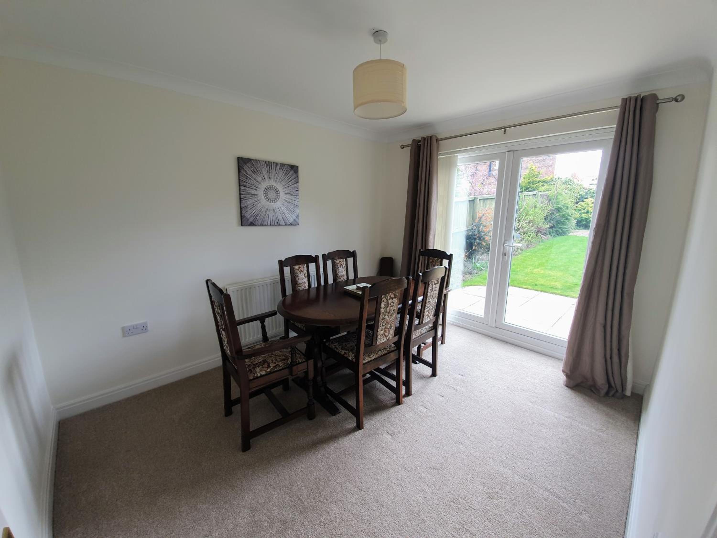 Three-Bedroom House - Photo 9