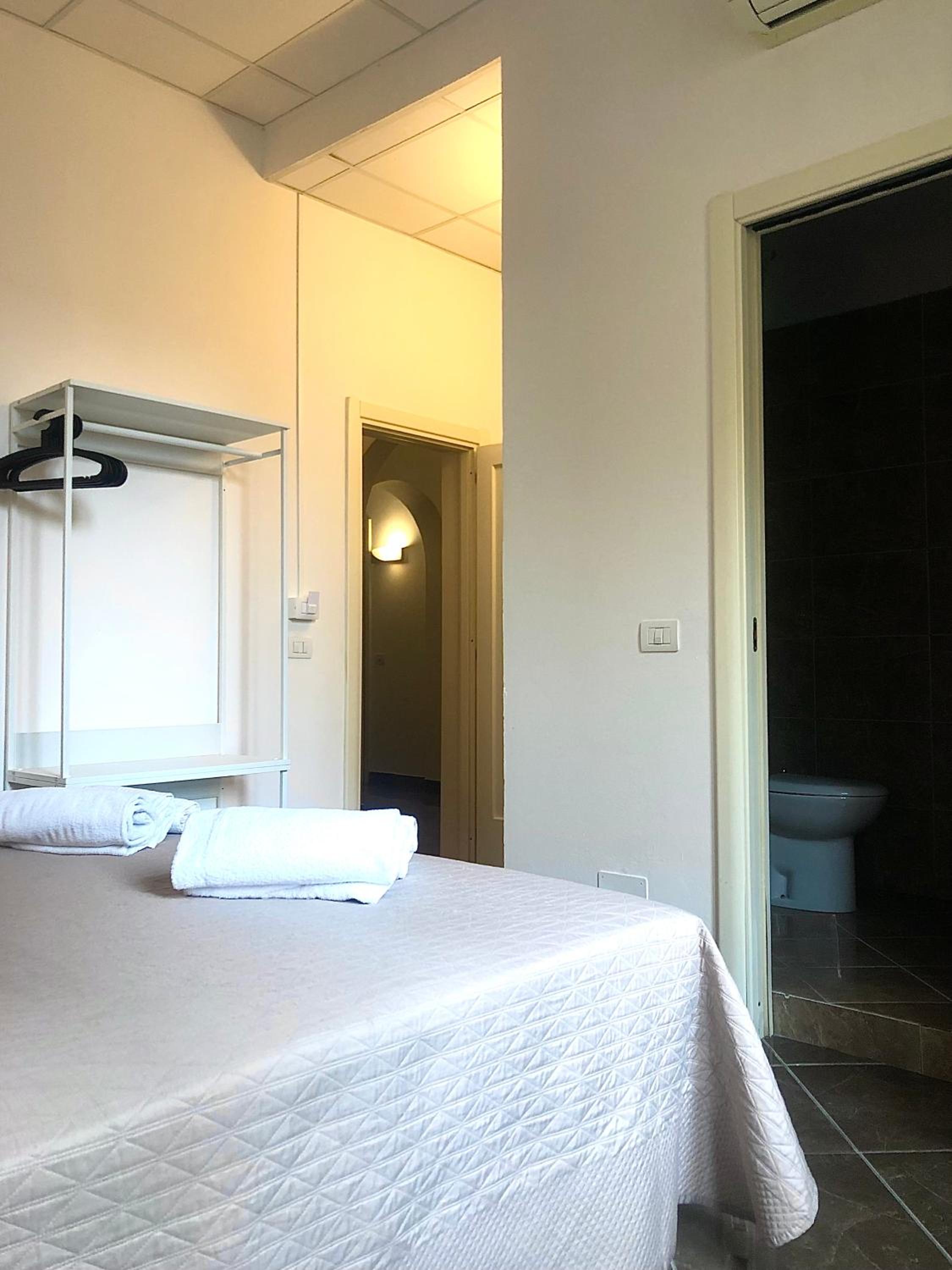 Double or Twin Room photo 1