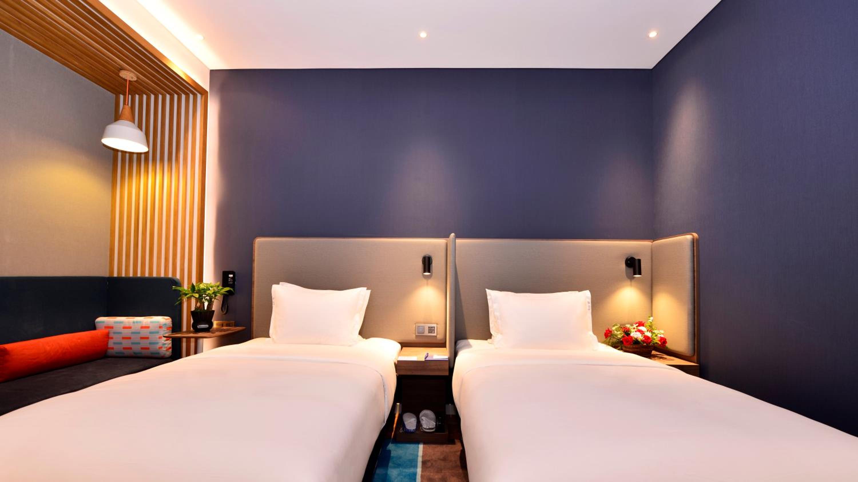 Standard Twin Room - Disability Access