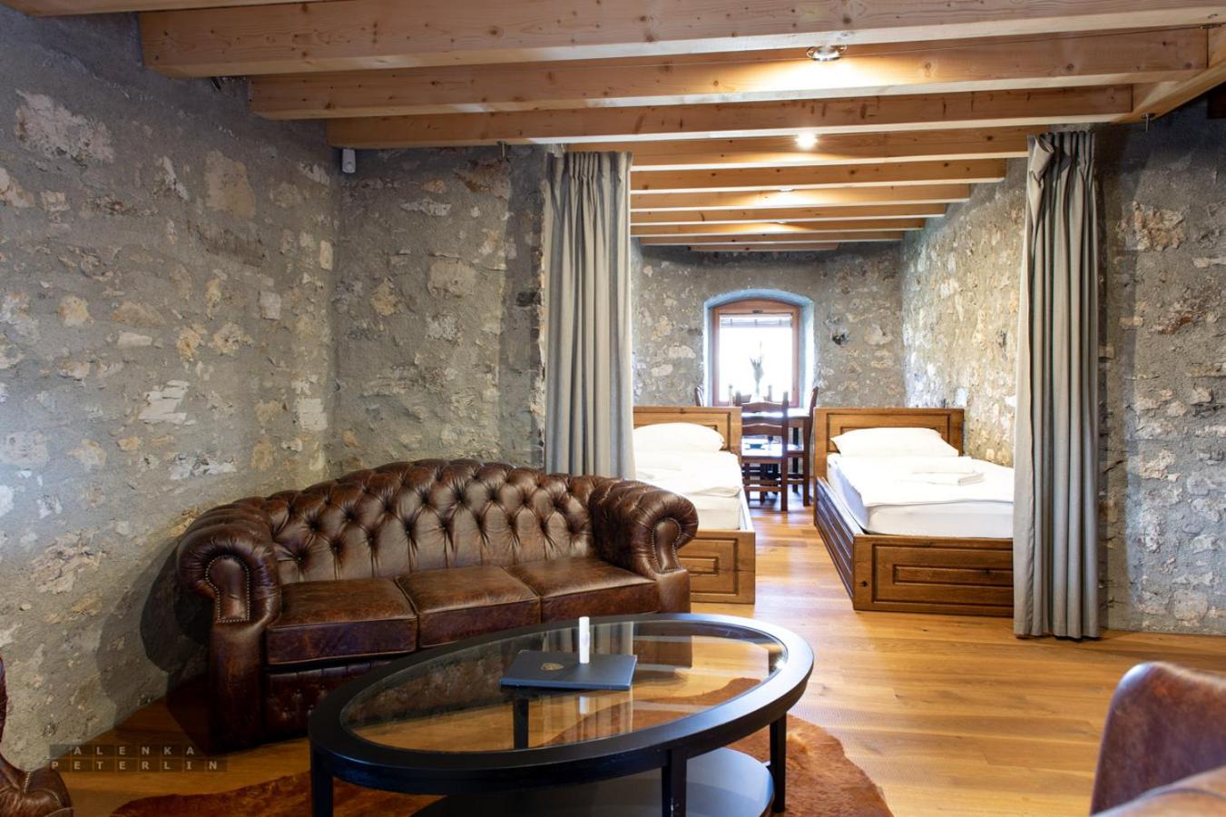 Superior King Suite - Photo 2
